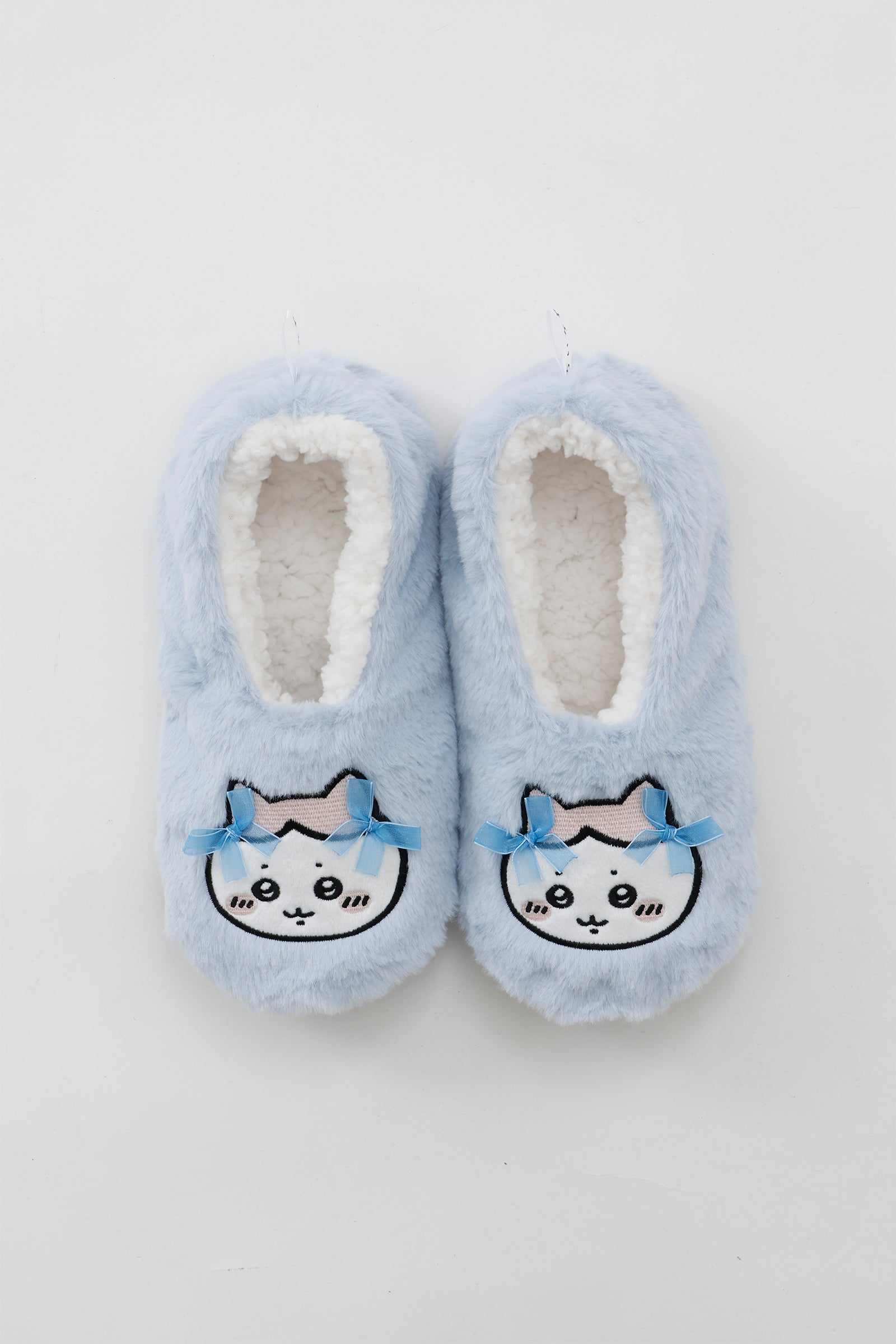 ちいかわ ルームシューズ ハチワレリボン サックス