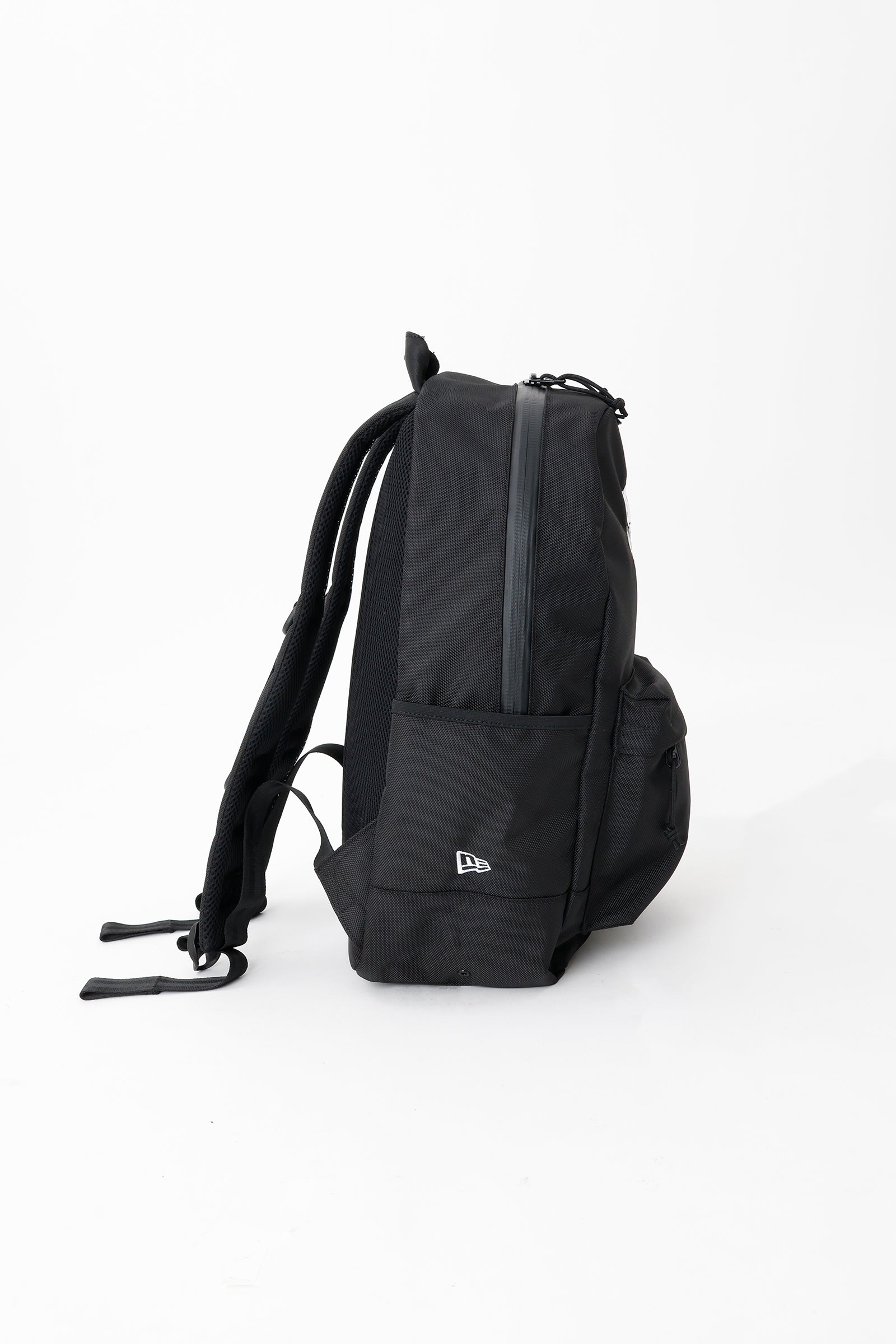 NEW ERA® LIGHT PACK ちいかわ BOX LOGO - BLACK