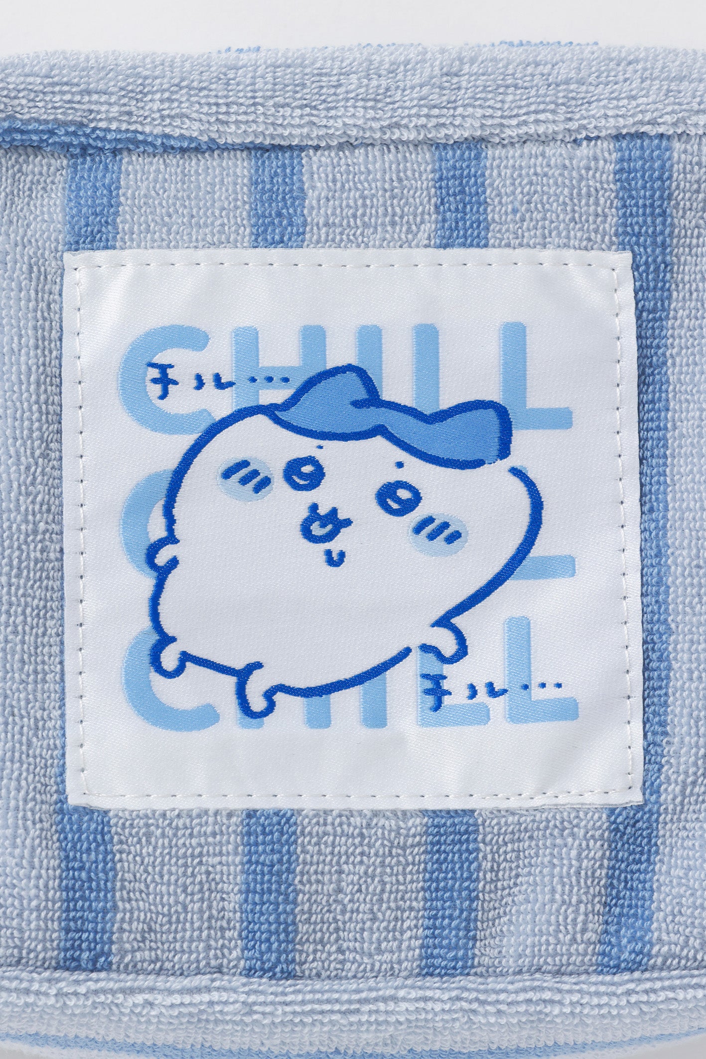ちいかわ ポーチ チルチルハチワレ ブルー