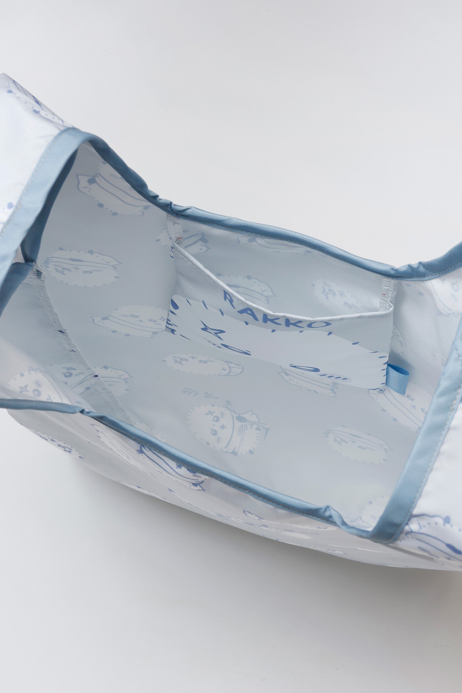 ちいかわ エコバッグ ラッコ総柄 グレー