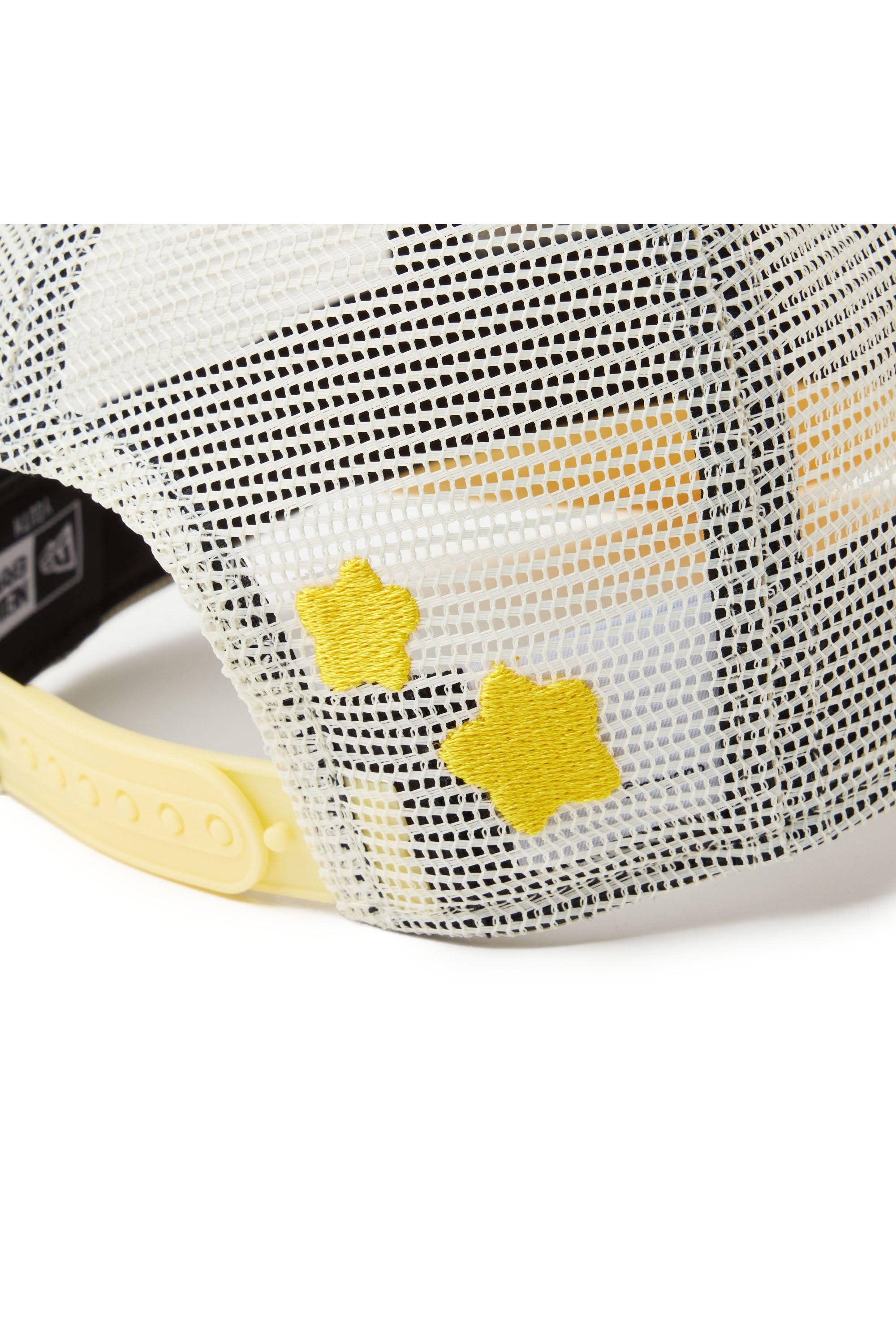 キッズ Youth 9FORTY A-Frame トラッカー ちいかわ / ちいかわ・ハチワレ・うさぎ ホワイト/ソフトイエロー