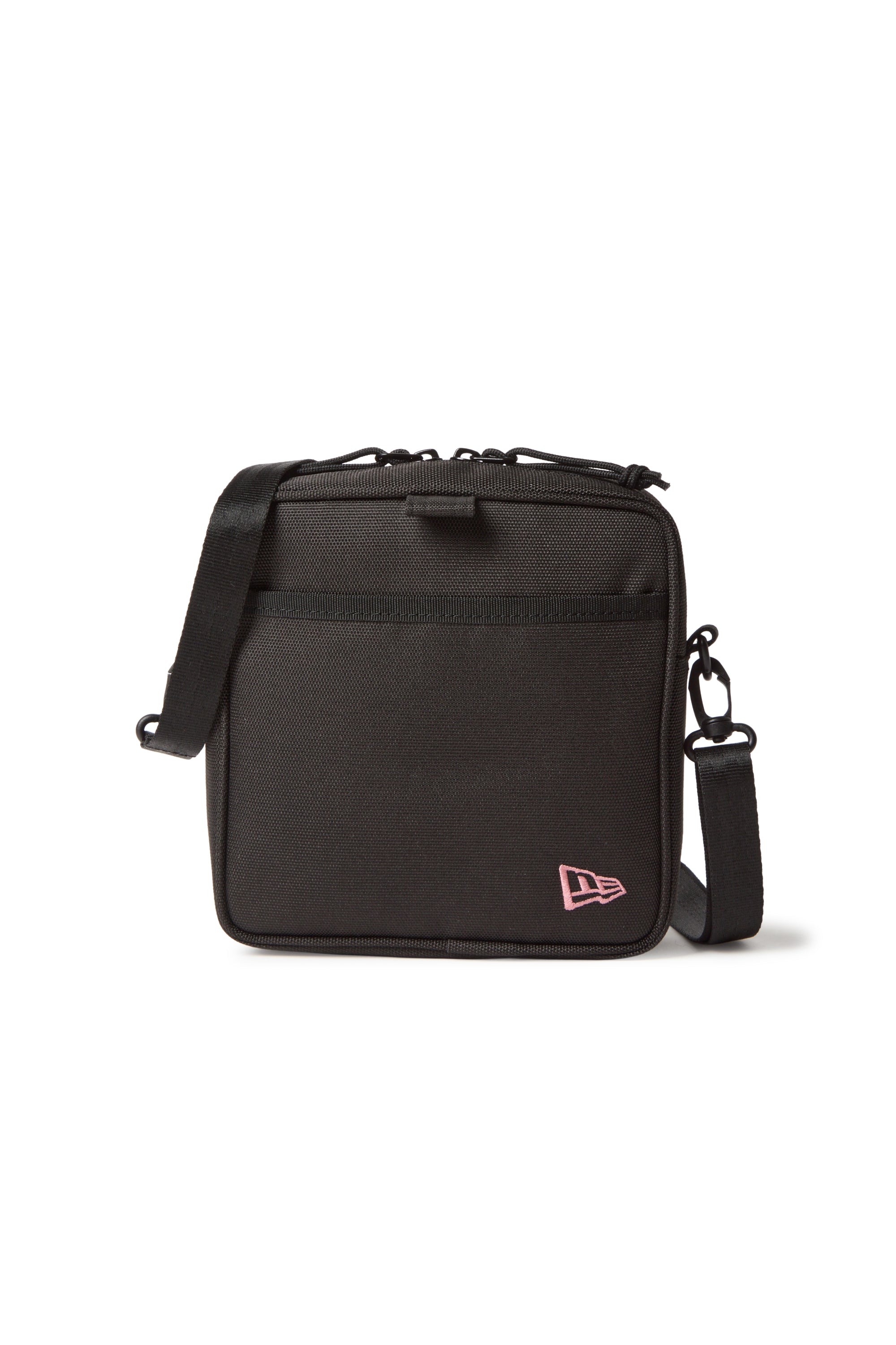 スクエアショルダーポーチ 1.5L ちいかわ / ちいかわ・ハチワレ・うさぎ ブラック