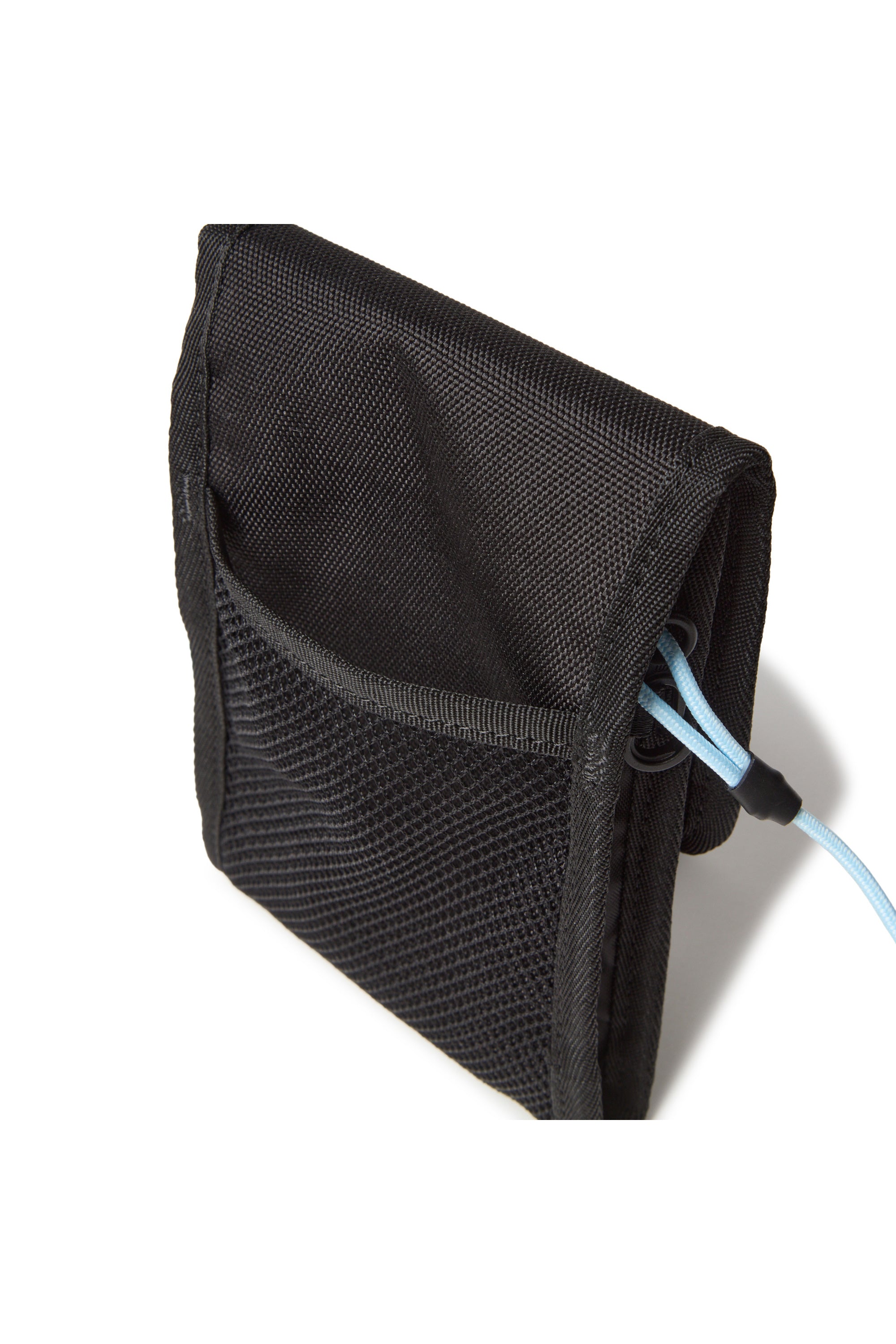 スクエアネックポーチ 0.5L ちいかわ / ちいかわ・ハチワレ・うさぎ ブラック