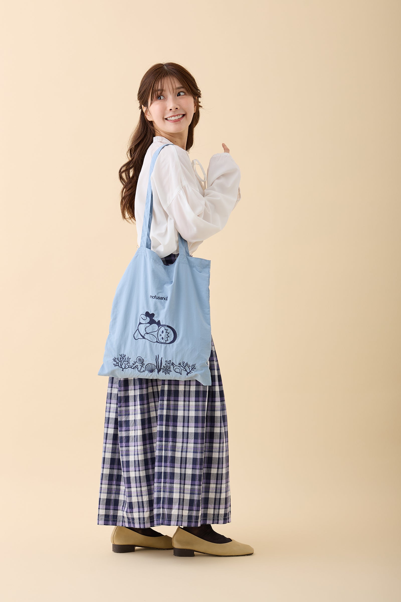 mofusand 刺繍トートバッグ サメにゃん ブルー