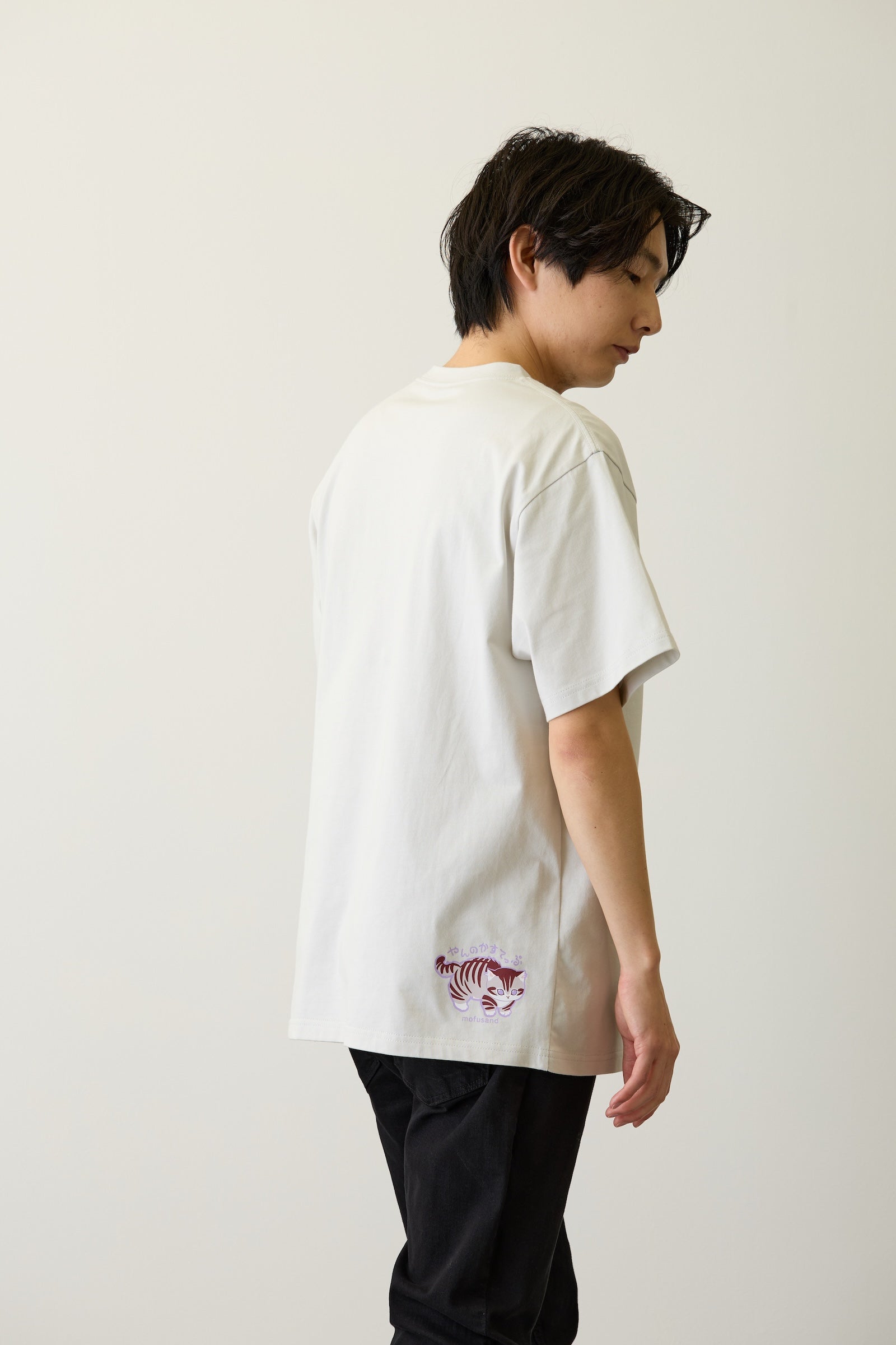 mofusand Tシャツ なにもわるくにゃい 花瓶だいすきにゃん グレー