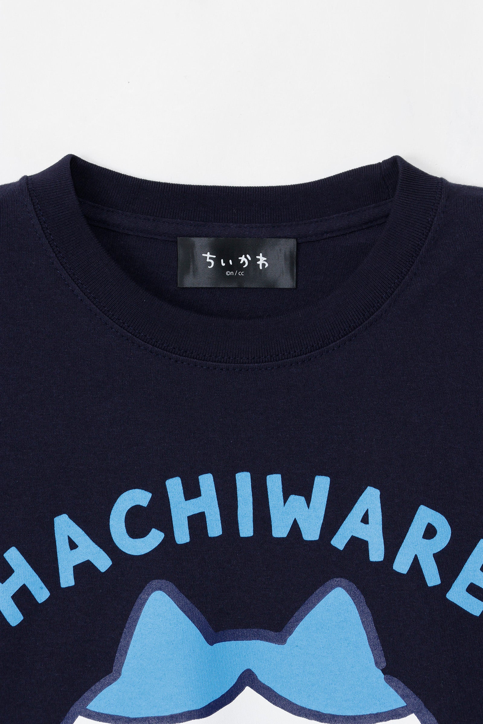 ちいかわ Tシャツ ハチワレ ネイビー