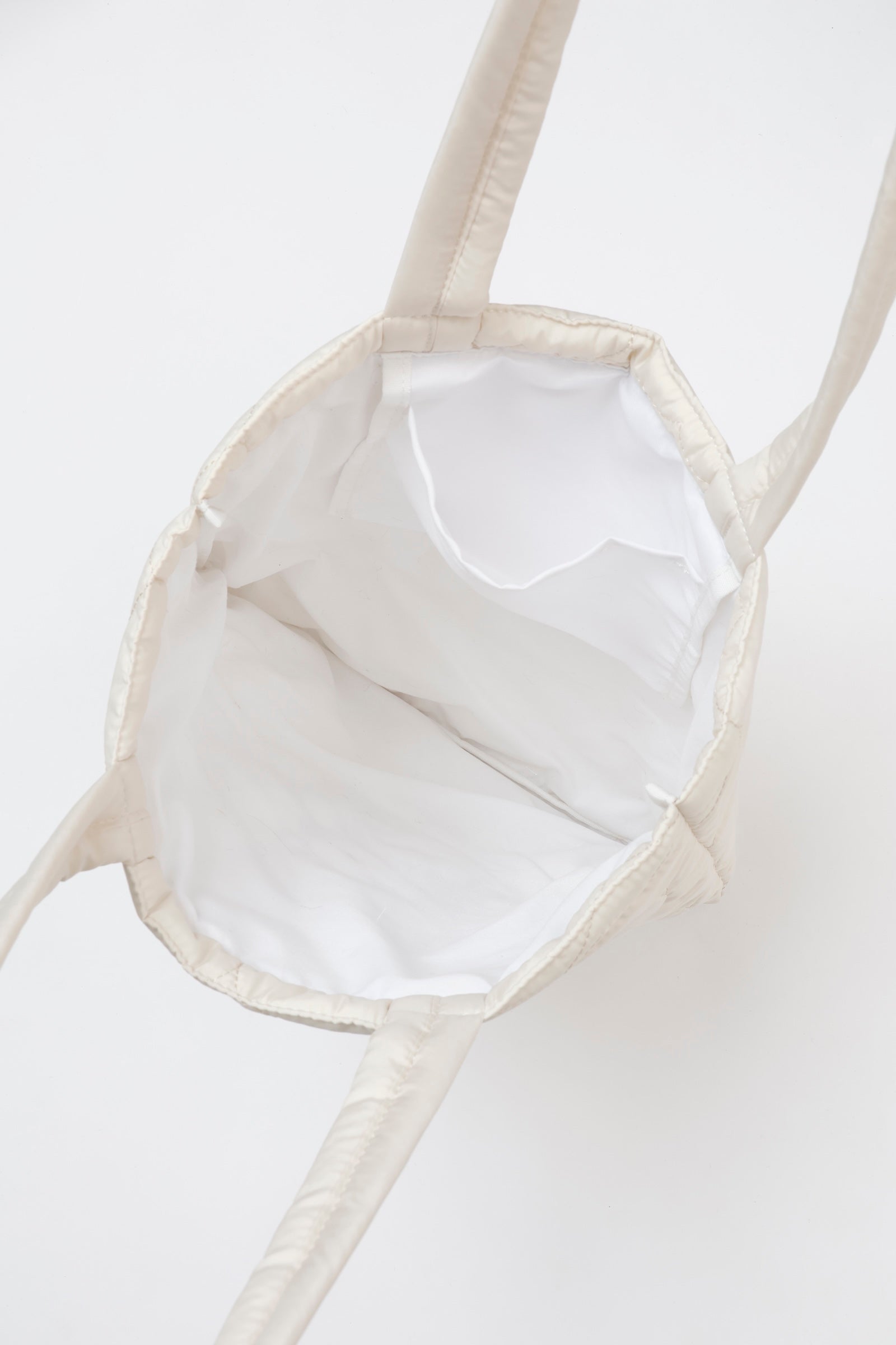 Lil ala mode ハートキルティングトートバッグ ムース ホワイト ONE