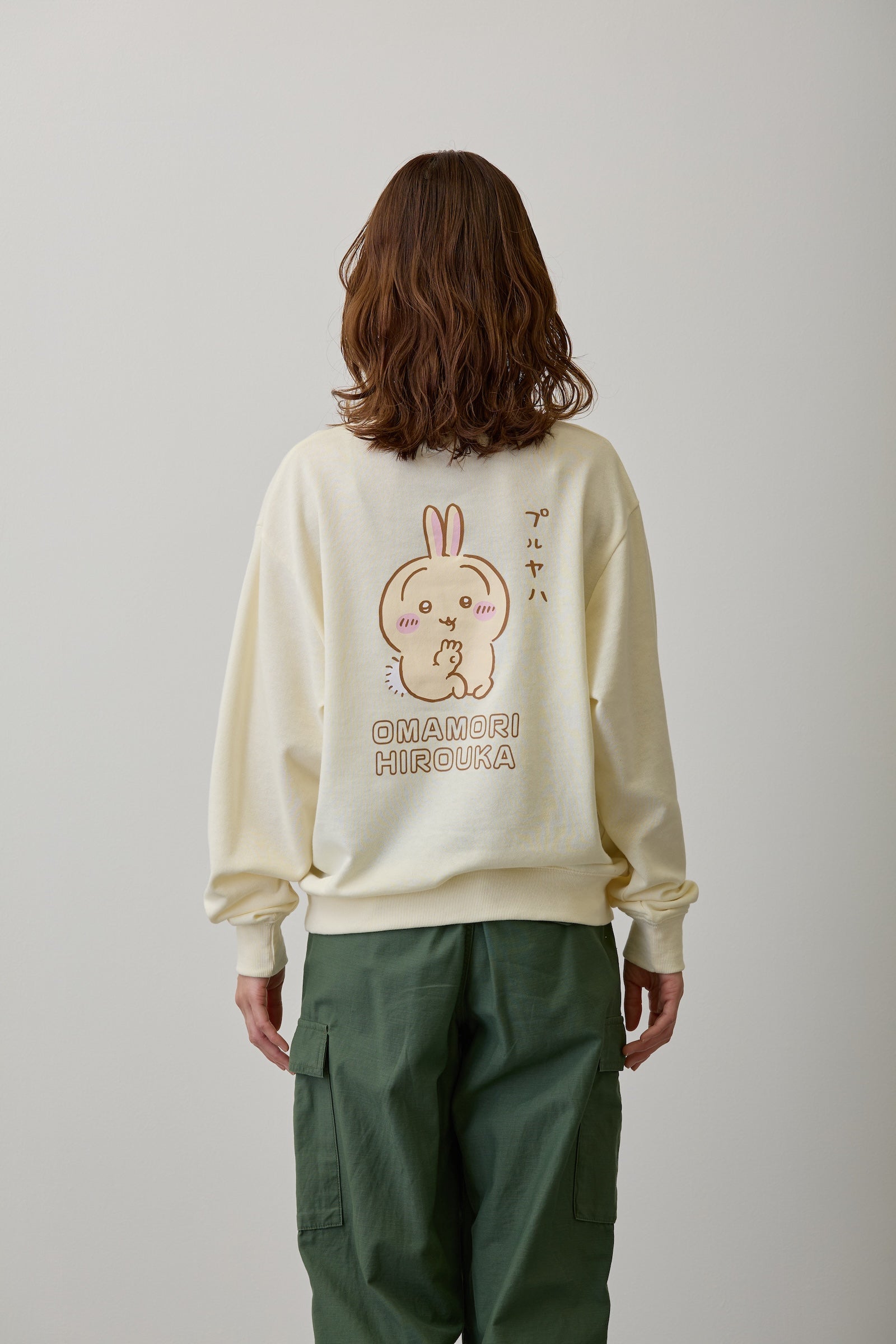 ちいかわ スウェット お守り拾うか クリーム