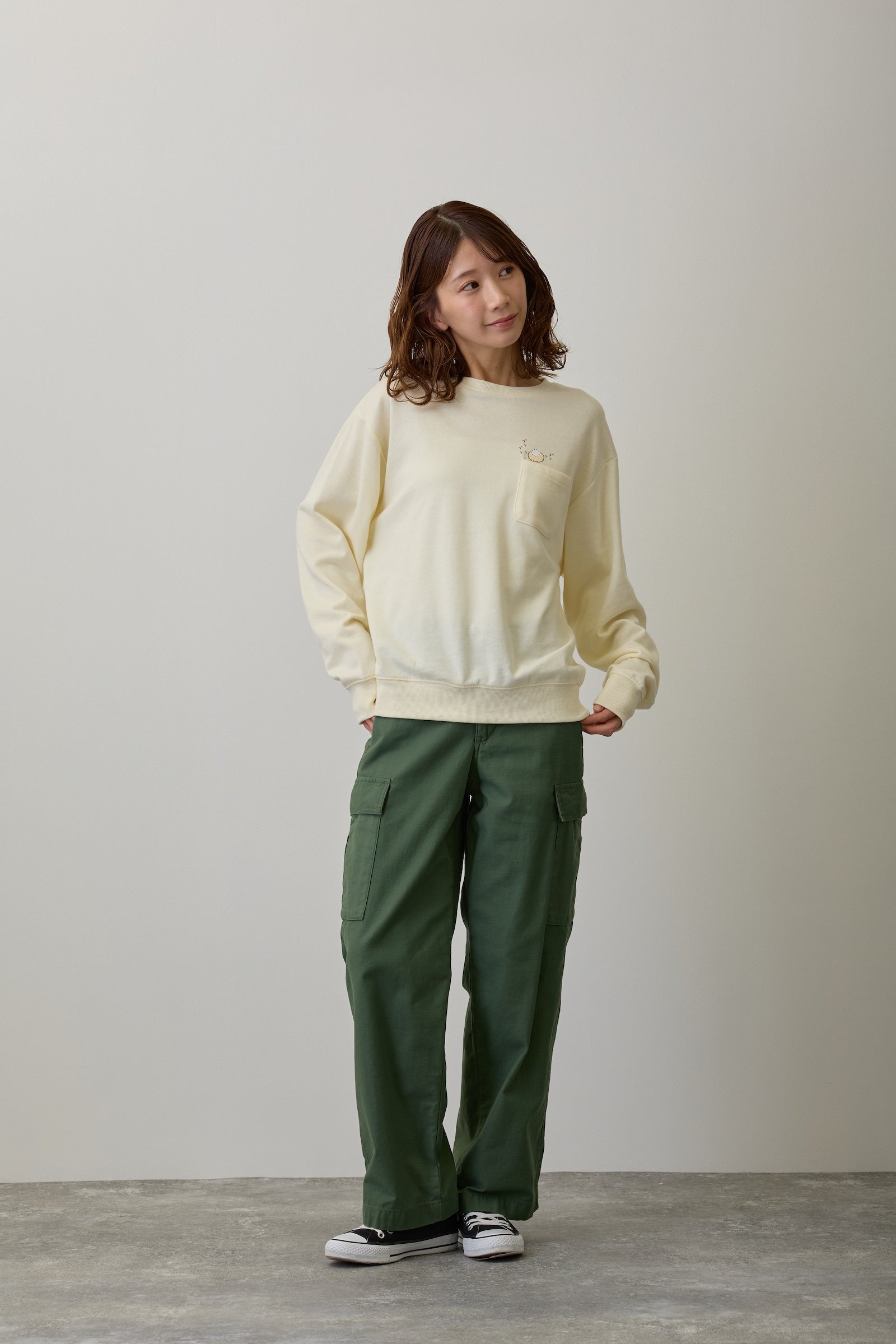 ちいかわ スウェット お守り拾うか クリーム