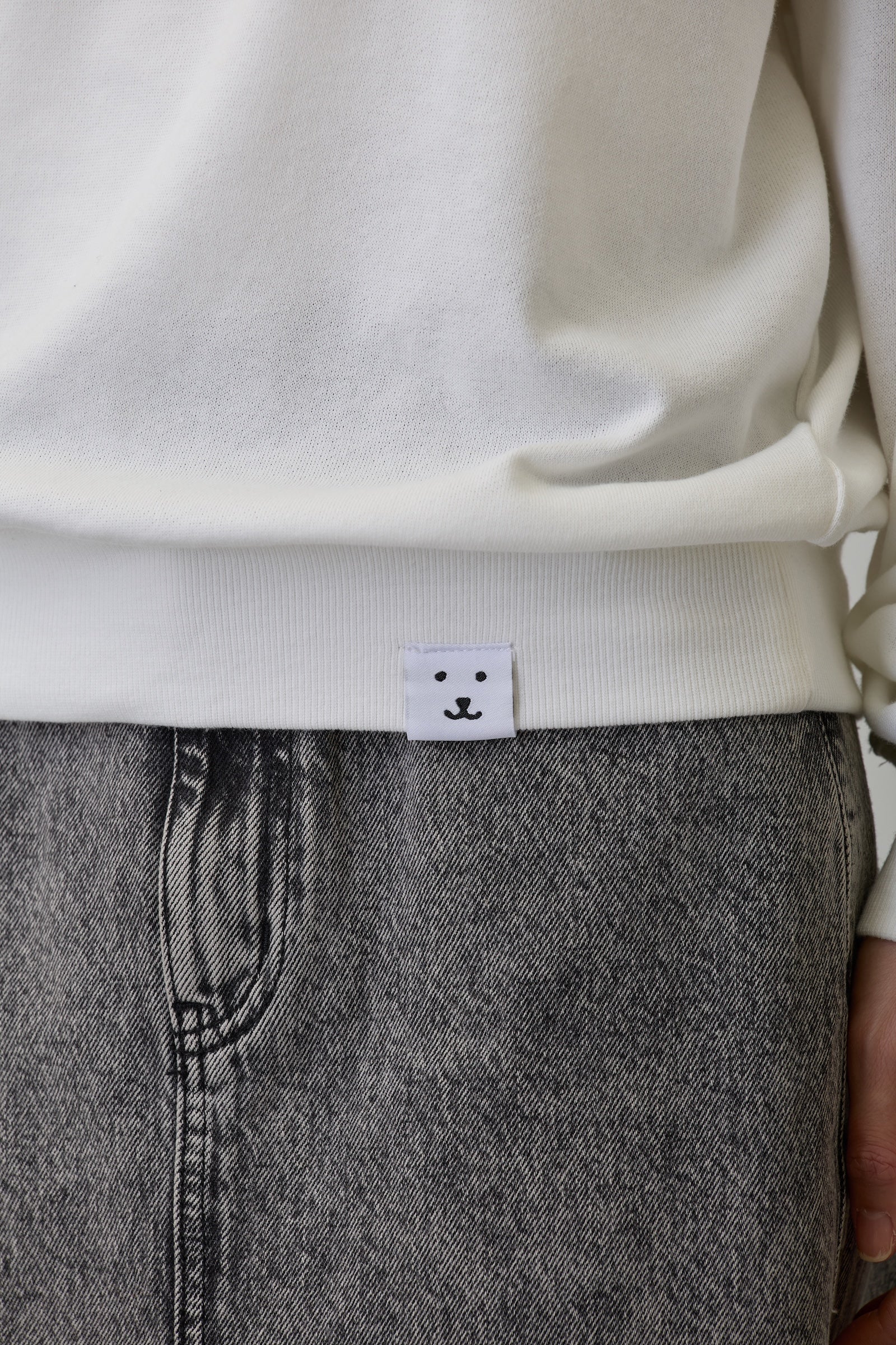 ナガノキャラクターズ スウェット 裏切るか ホワイト