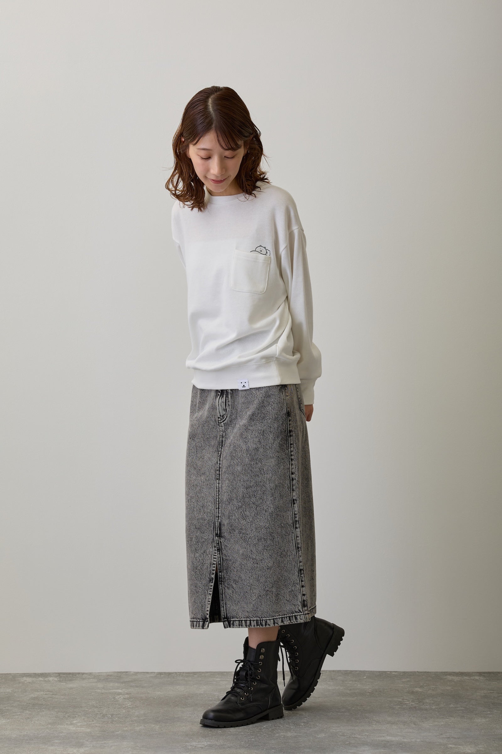 ナガノキャラクターズ スウェット 裏切るか ホワイト