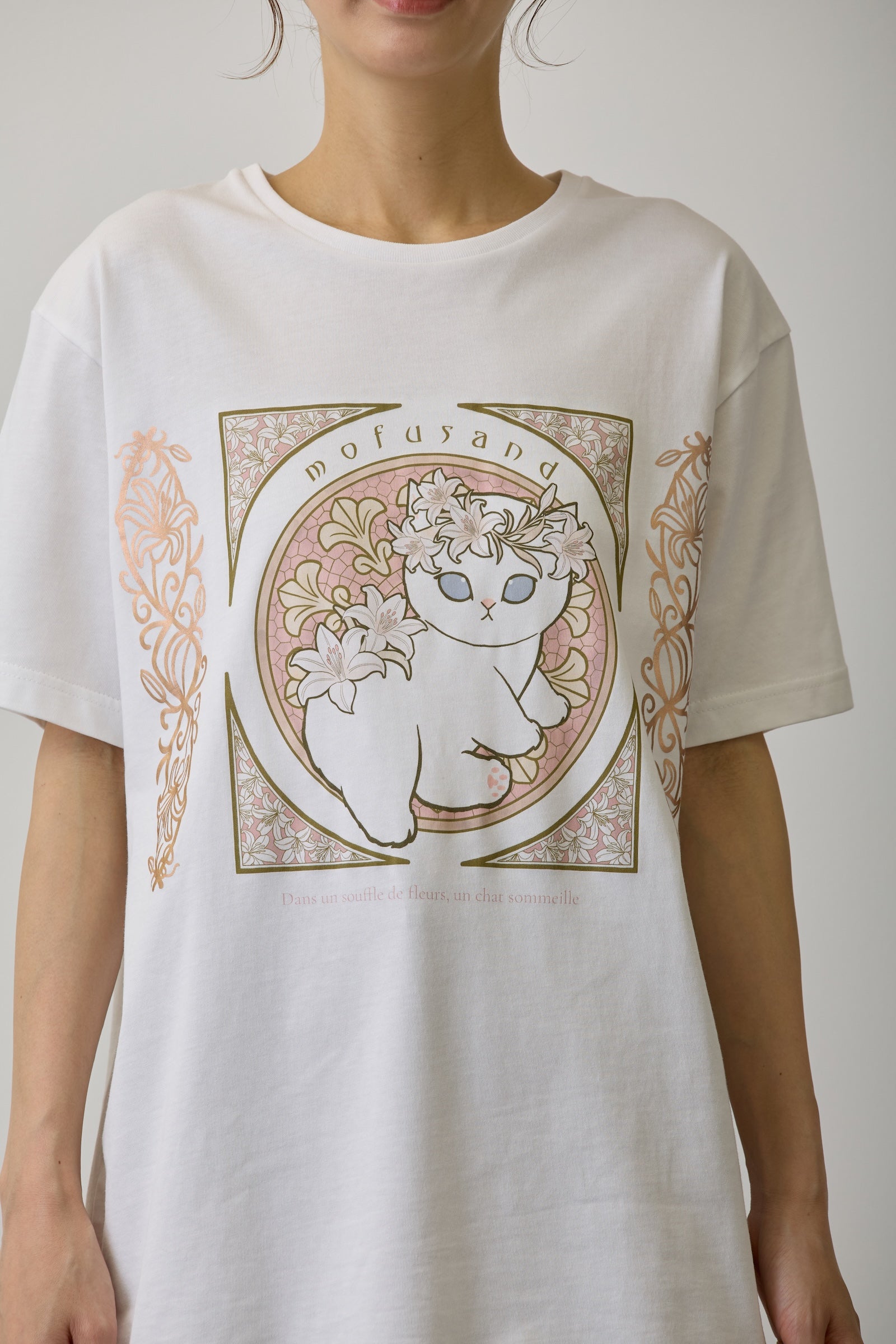 mofusand Tシャツ アールヌーヴォー風 リリー ホワイト