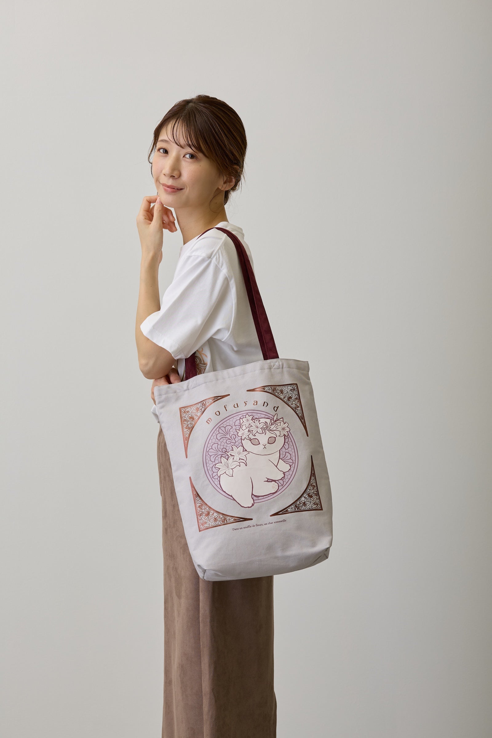 mofusand トートバッグ アールヌーヴォー風 リリー ダスティピンク