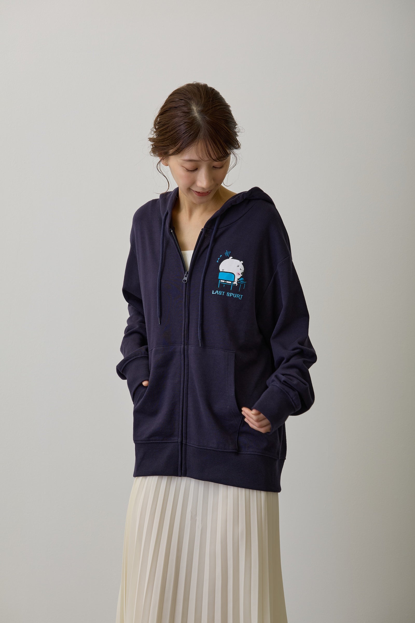 ちいかわ ZIPパーカー 試験だ ネイビー