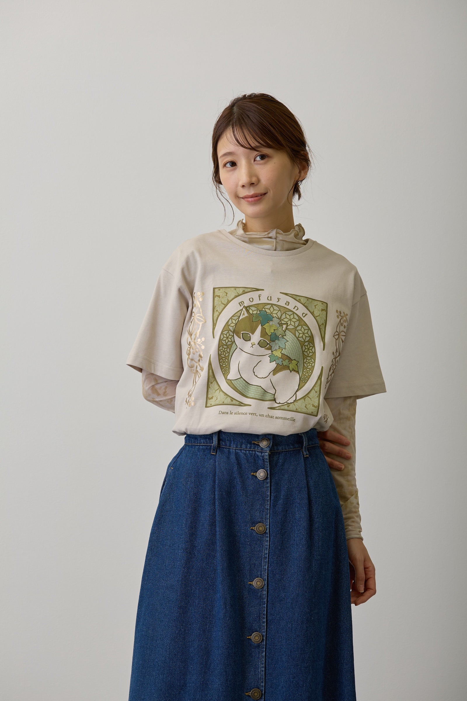 mofusand Tシャツ アールヌーヴォー風 アイビー ナチュラル
