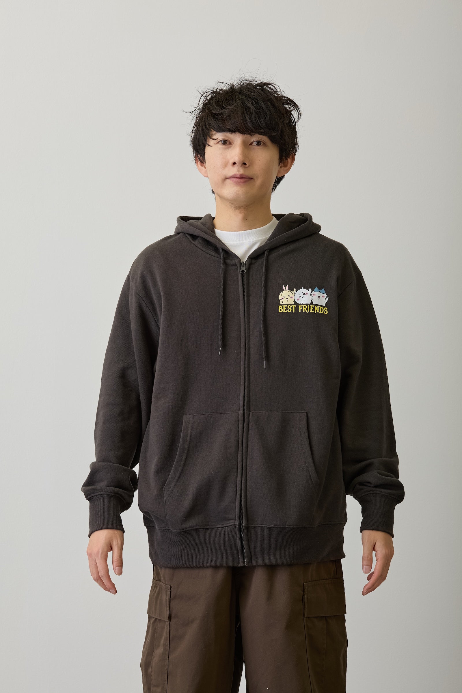 ちいかわ ZIPパーカー 仲良しトリオ スミ