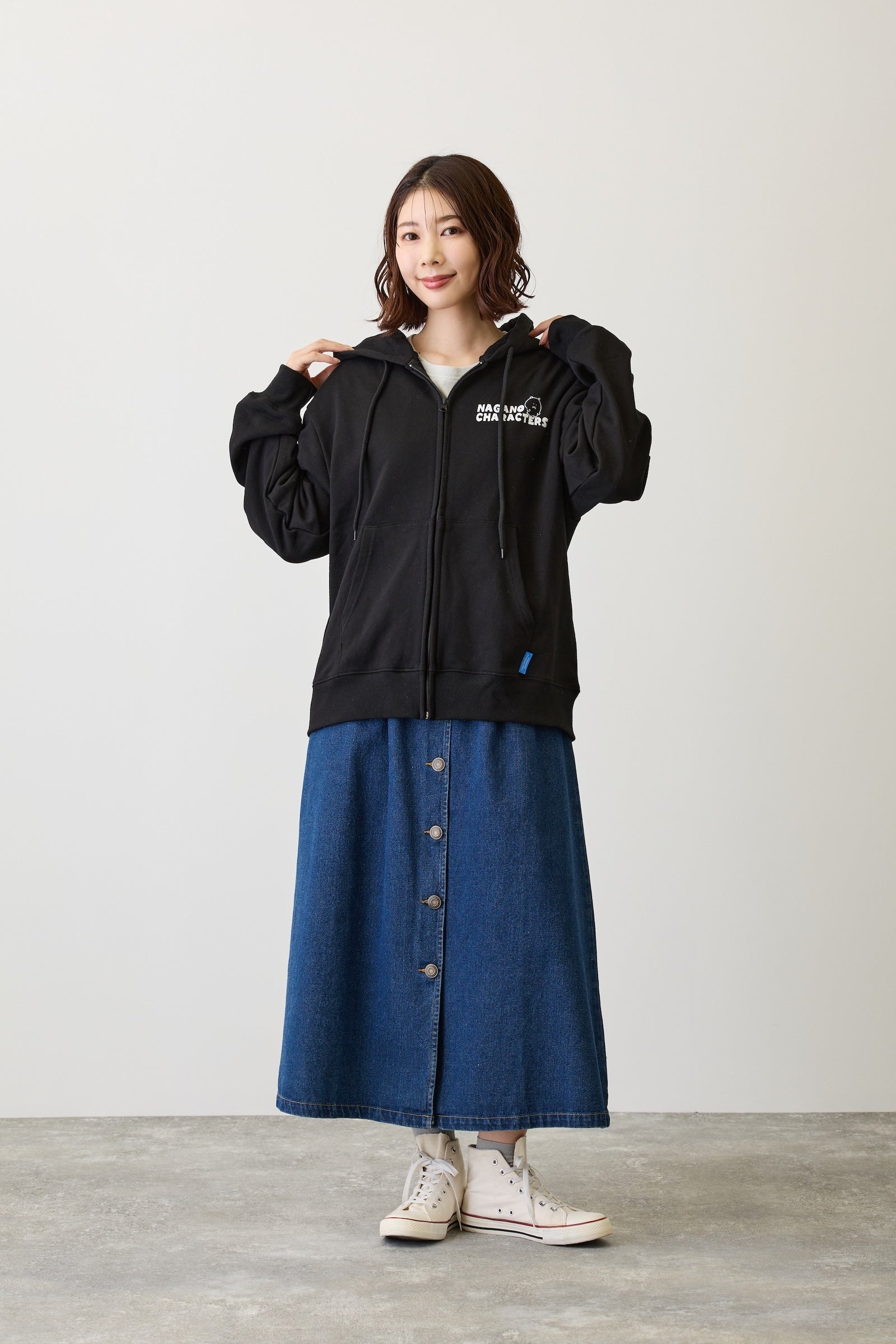 ナガノキャラクターズ ZIPパーカー 集合 ブラック