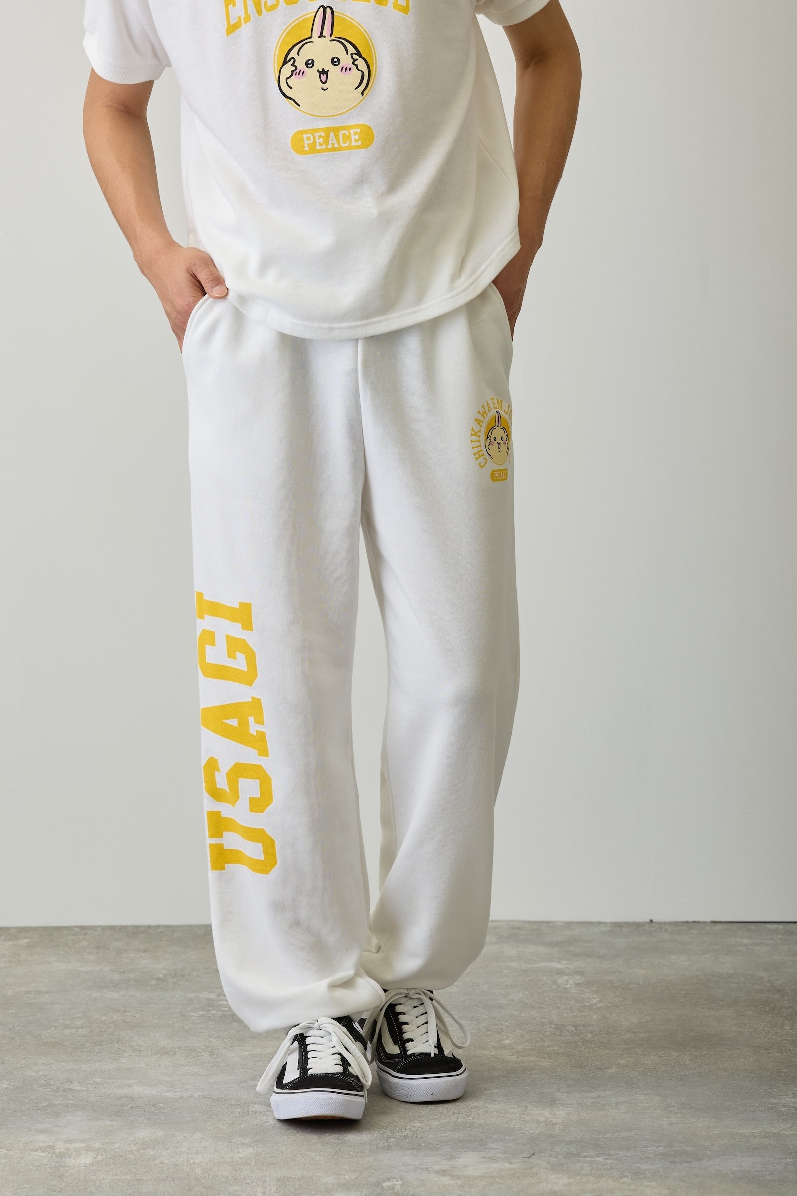 ちいかわ スウェットパンツ ピース うさぎ ホワイト