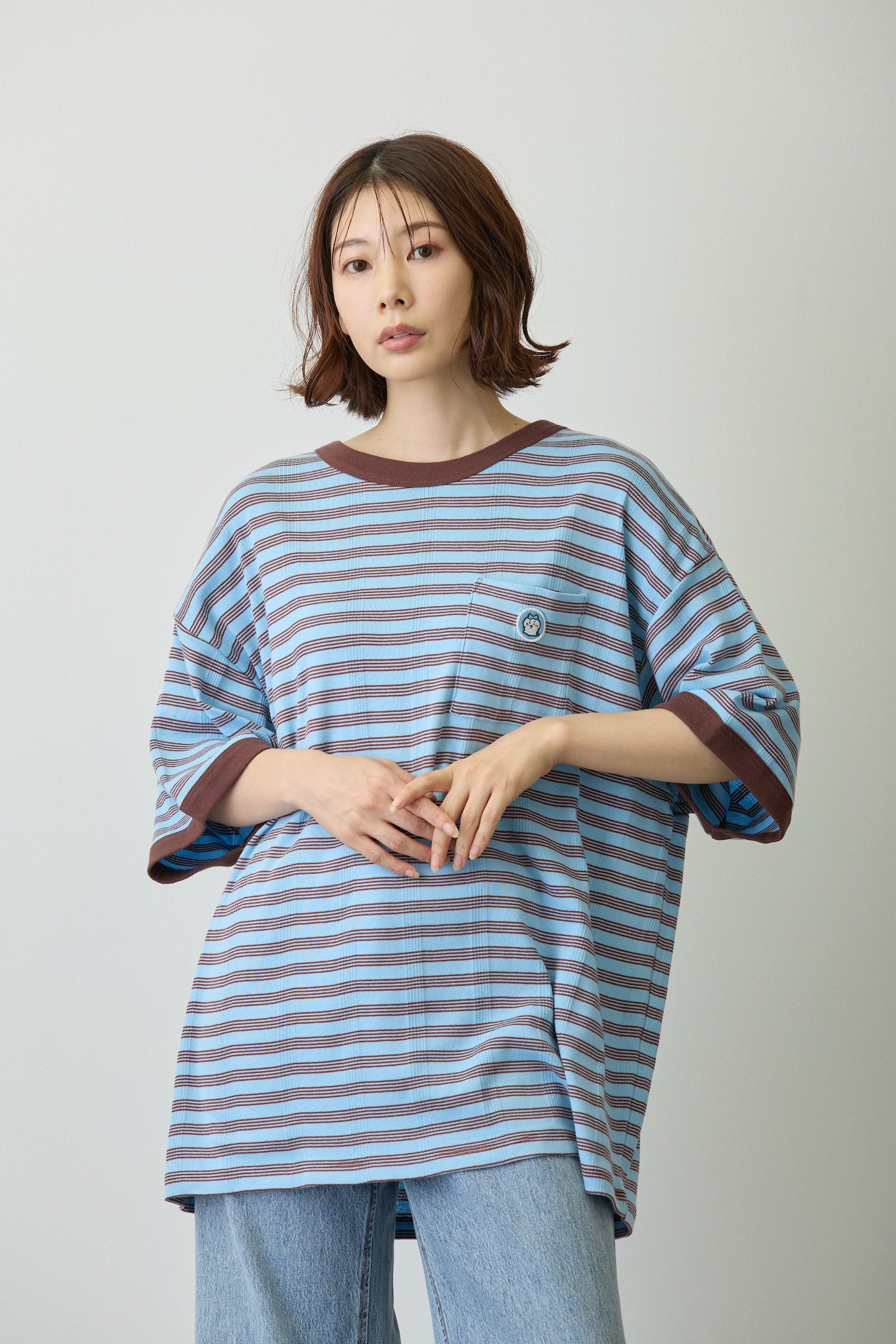 ちいかわ ビッグシルエットポケットTシャツ Robert P.Miller×Talking ハチワレ BLUEBERRY