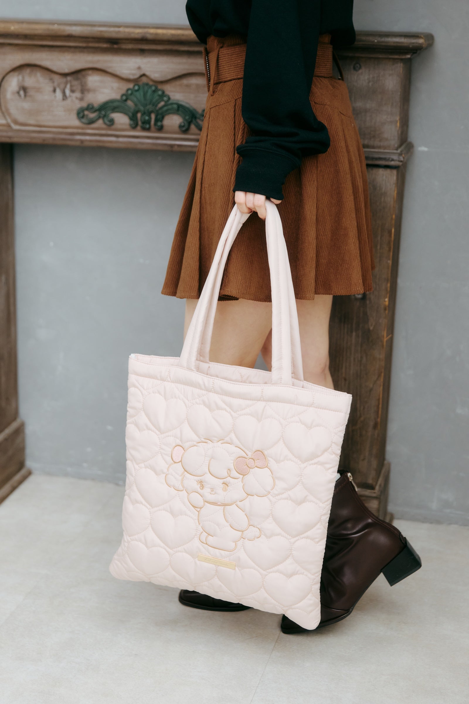 極美品✨ トリーバーチ エラ パッファ トートバッグ キルティング ピンク 極美品✨ トリーバーチ エラ パッファ トートバッグ キルティング ピンク