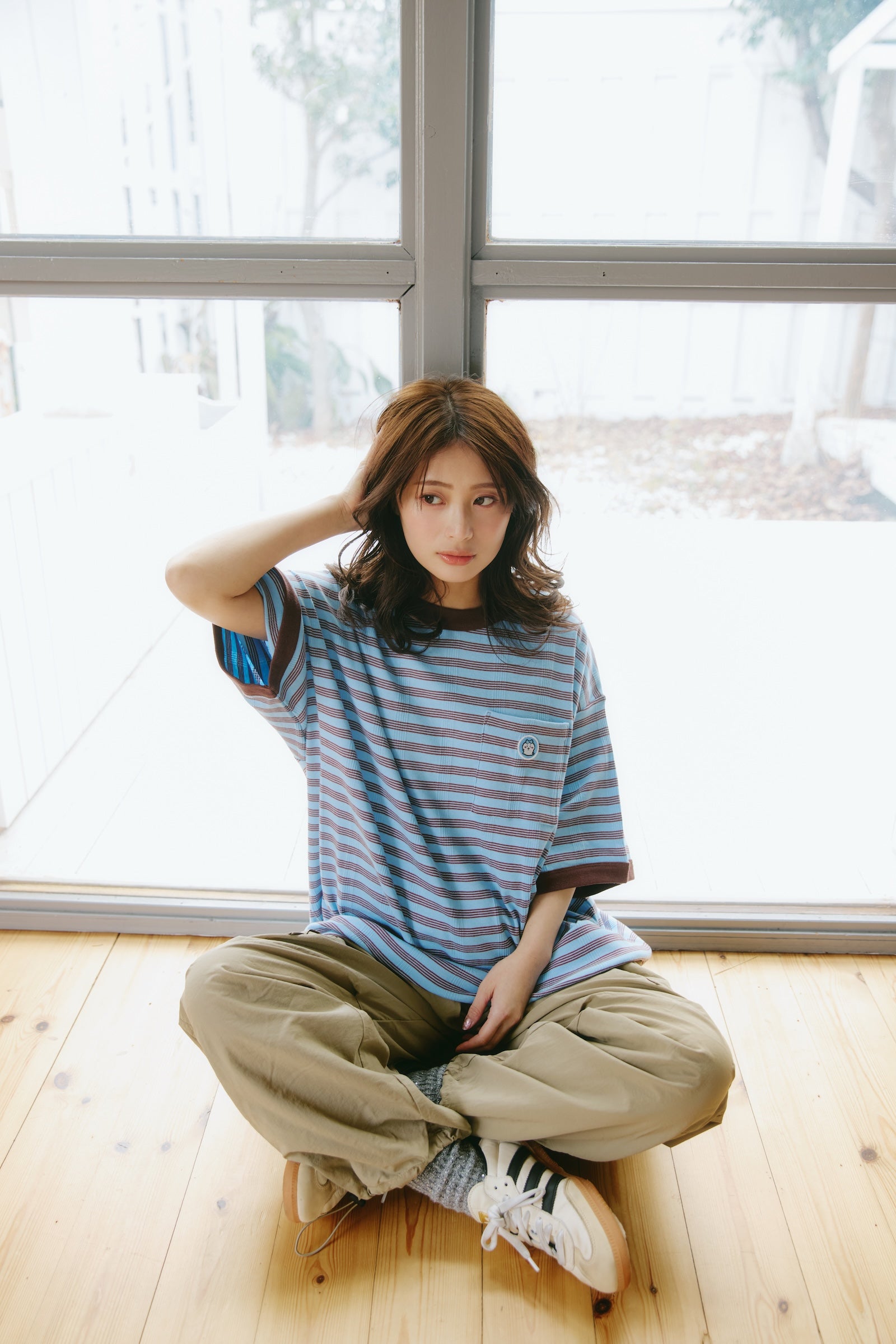 ちいかわ ビッグシルエットポケットTシャツ Robert P.Miller×Talking ハチワレ BLUEBERRY