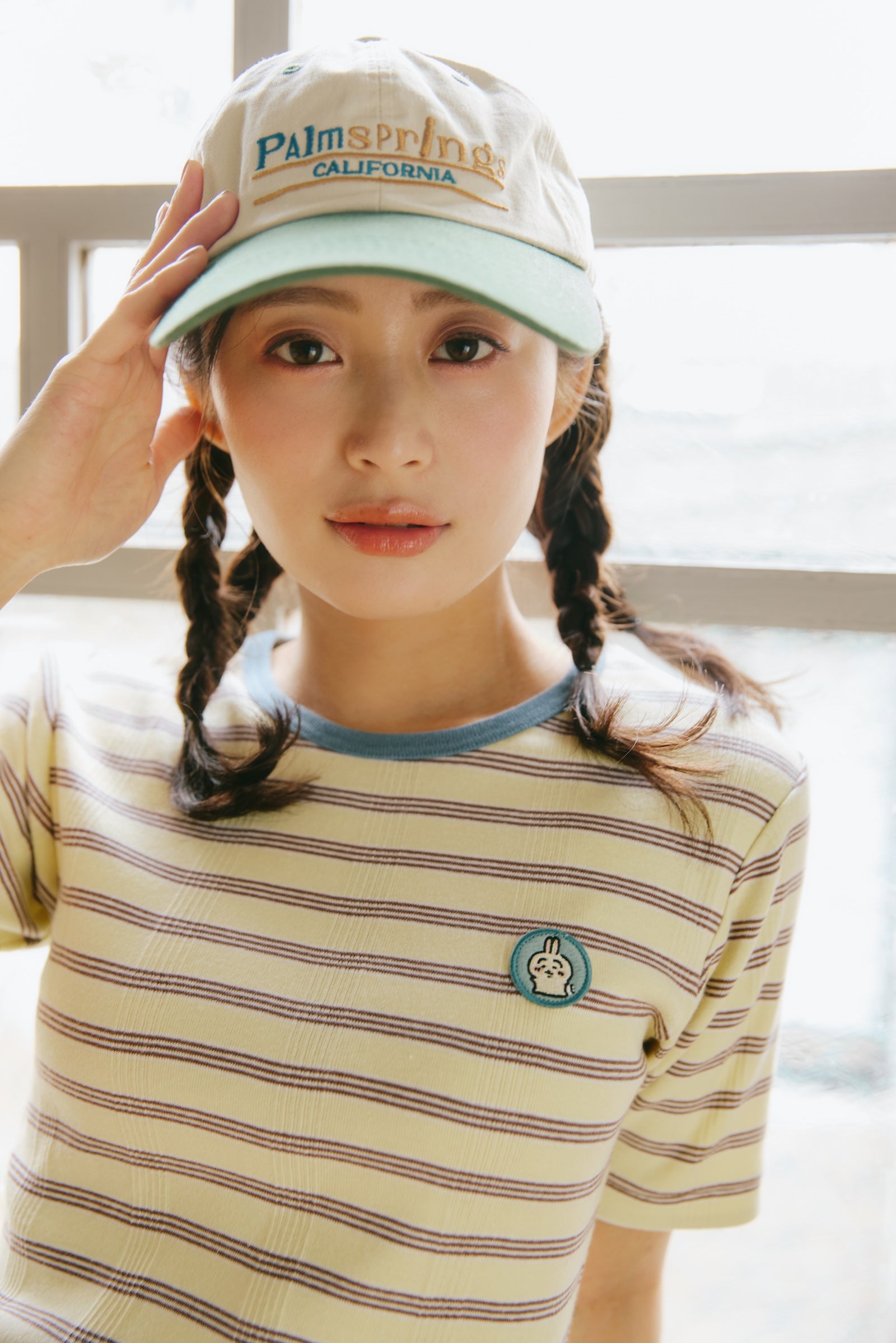 ちいかわ Tシャツ Robert P.Miller×Talking うさぎ BANANA