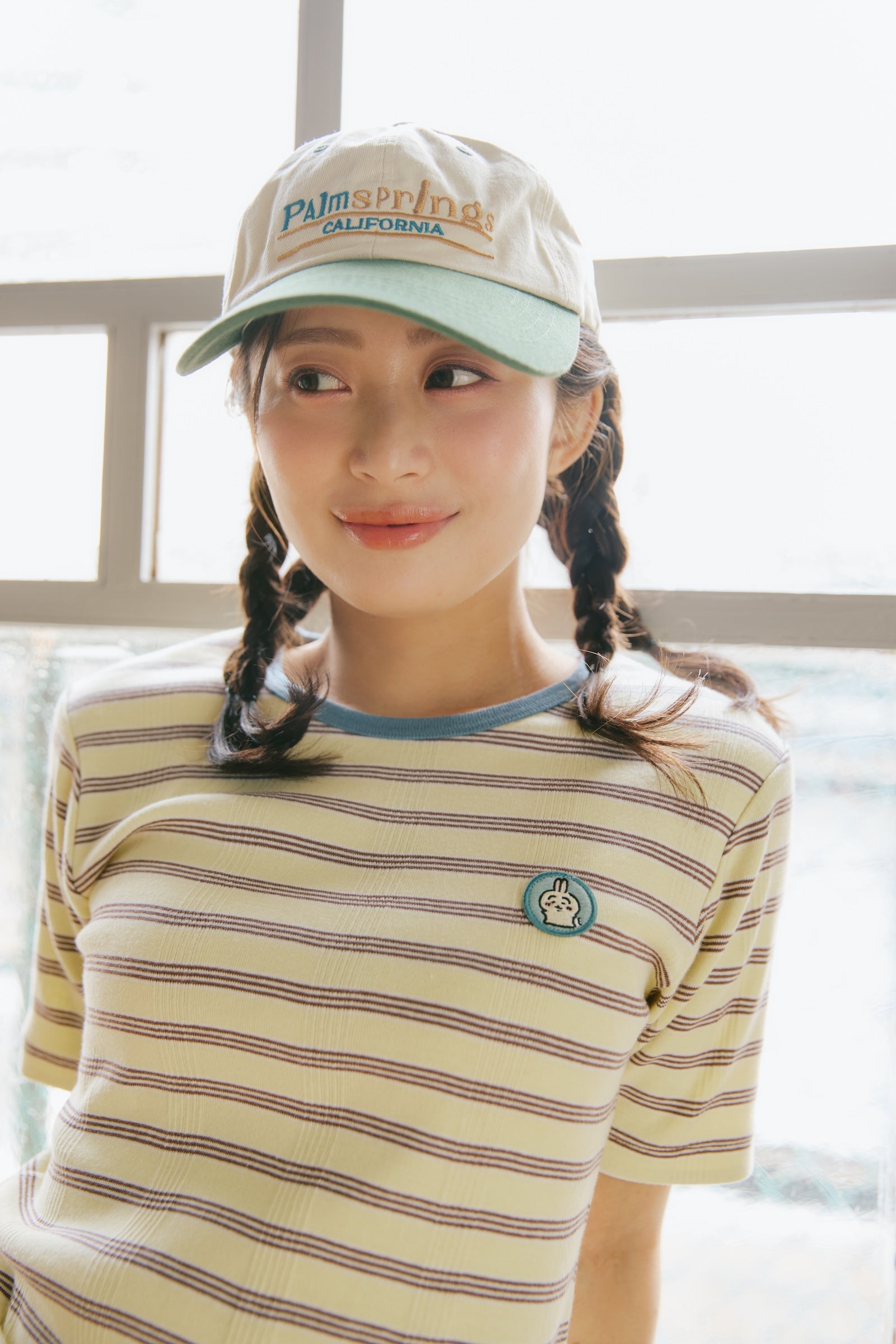 ちいかわ Tシャツ Robert P.Miller×Talking うさぎ BANANA