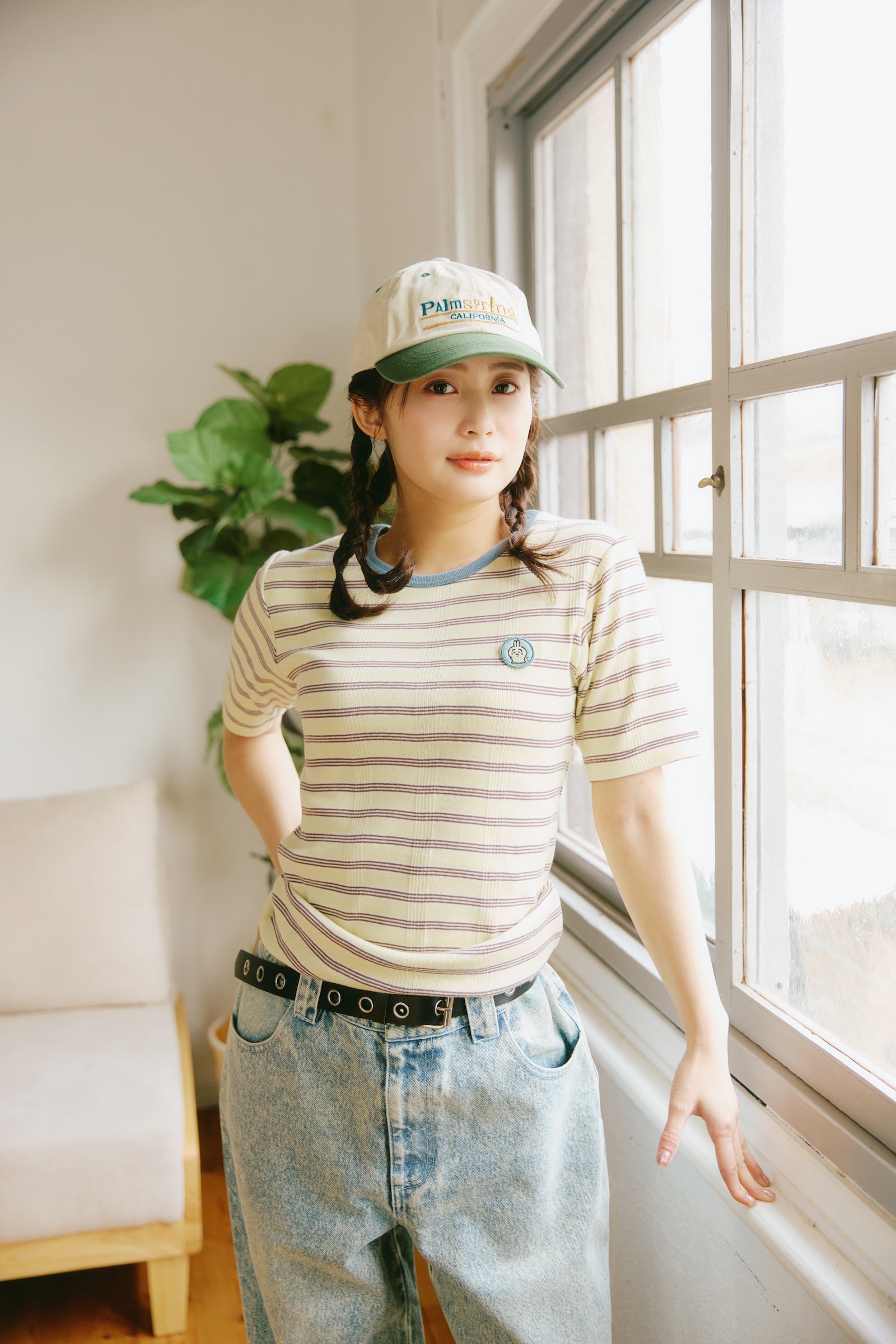 ちいかわ Tシャツ Robert P.Miller×Talking うさぎ BANANA