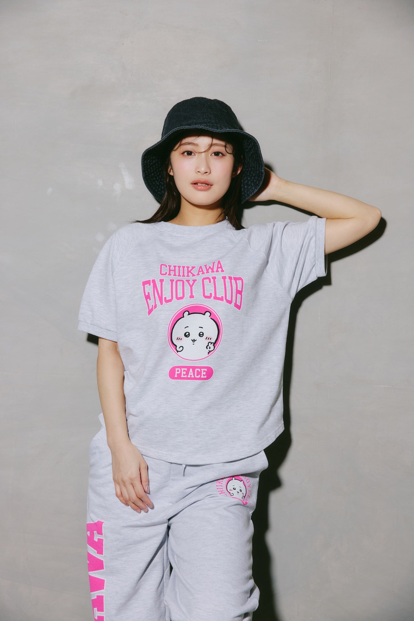 ちいかわ Tシャツ ピース ちいかわ 杢グレー