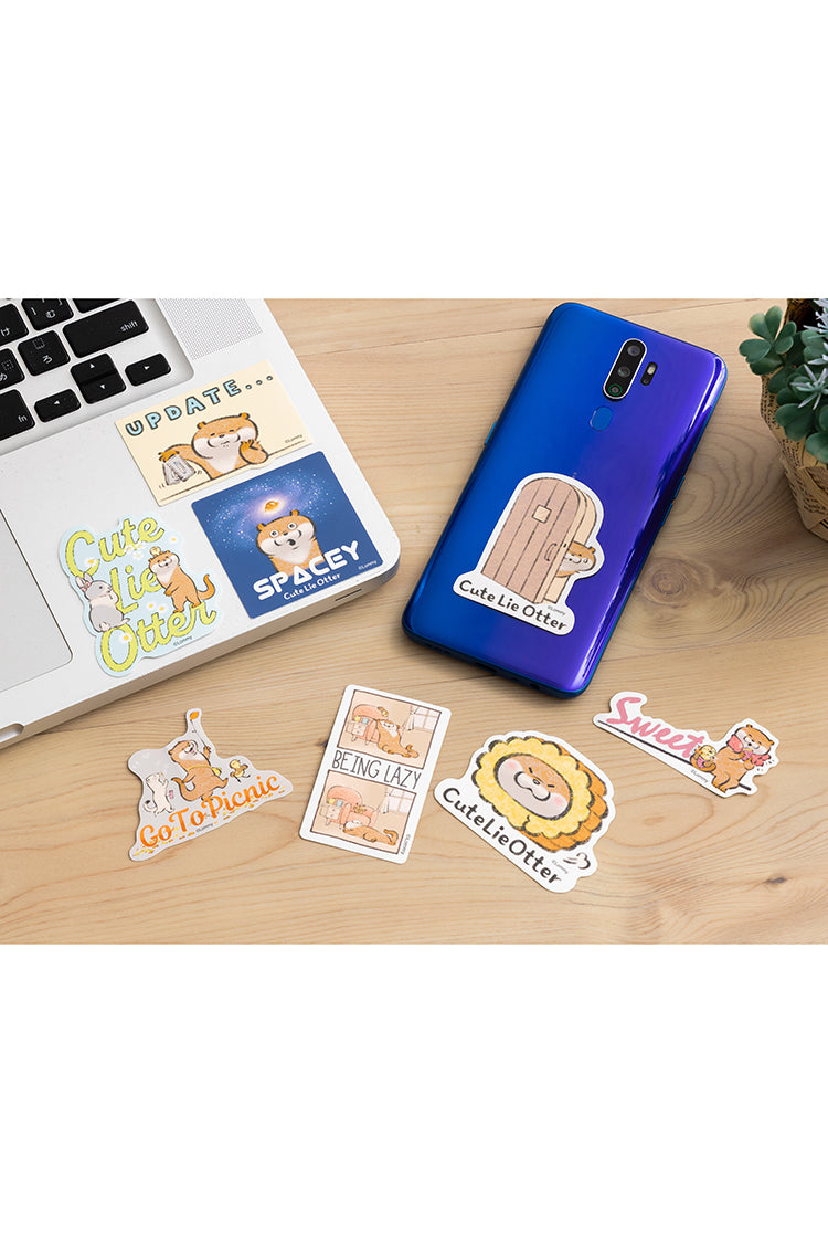 可愛い嘘のカワウソ スマホに貼れるサイズのステッカー(スイーツ)