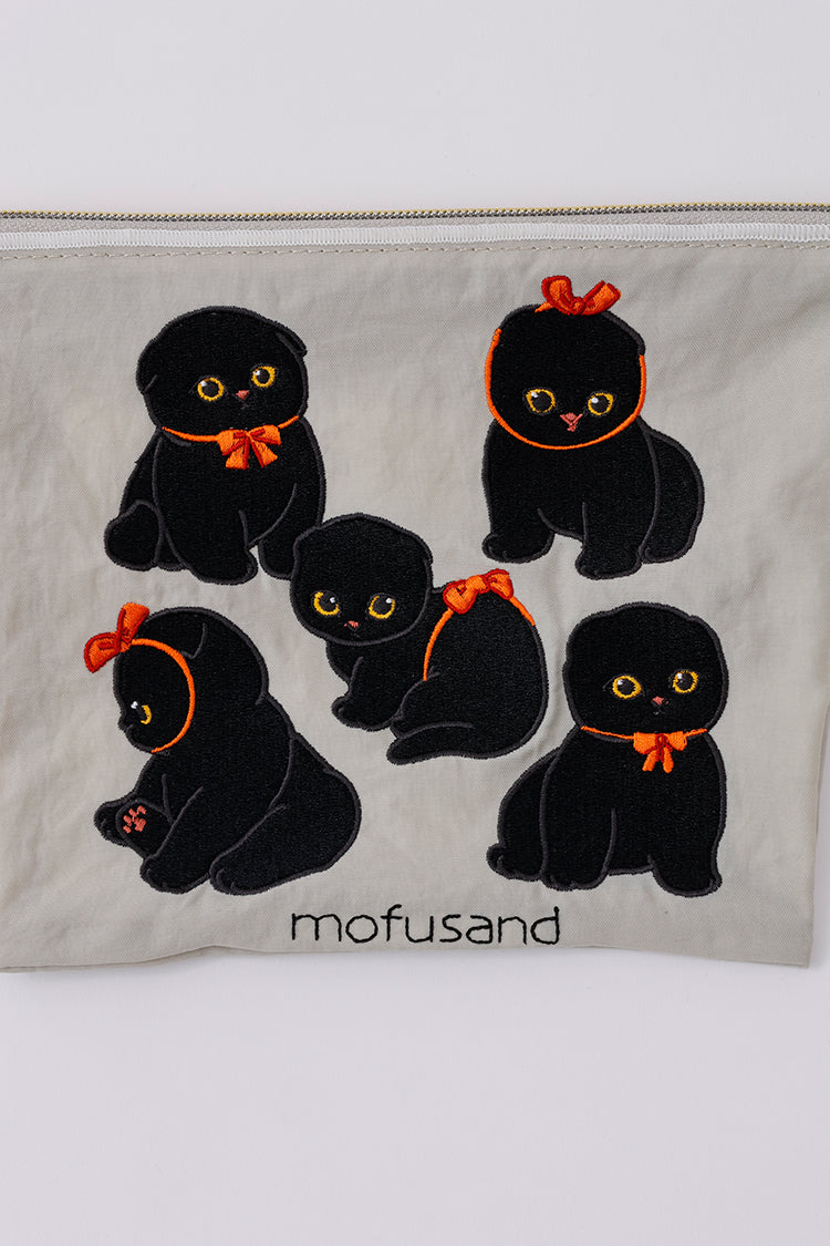 mofusand 刺繍ポーチ 黒猫 ライトグレー