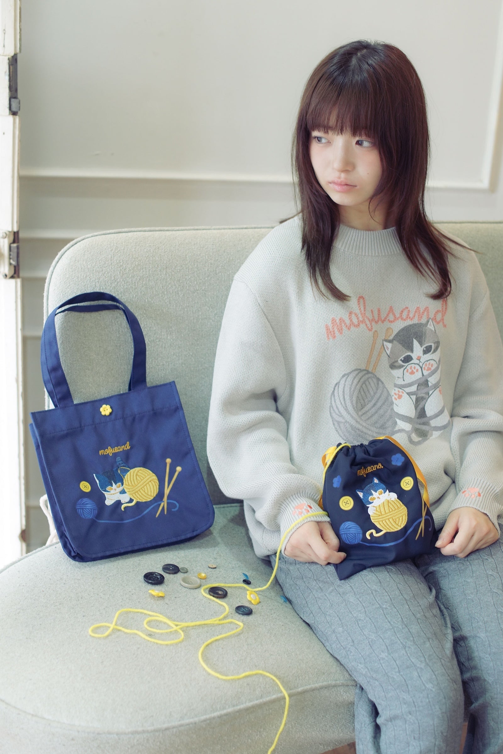 mofusand ランチトートバッグ 毛糸玉 じゃれにゃん ネイビー