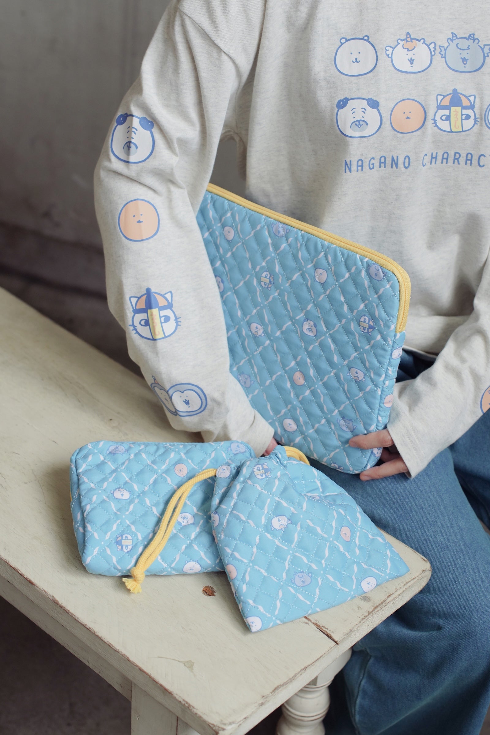 ナガノキャラクターズ マルチケース お顔ならび ブルー