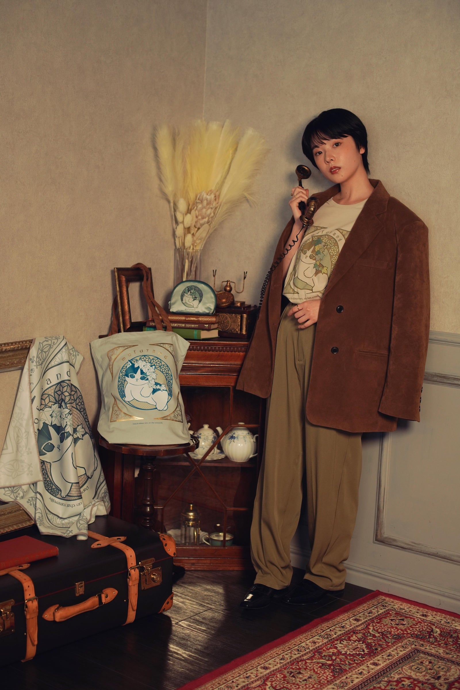 mofusand Tシャツ アールヌーヴォー風 アイビー ナチュラル