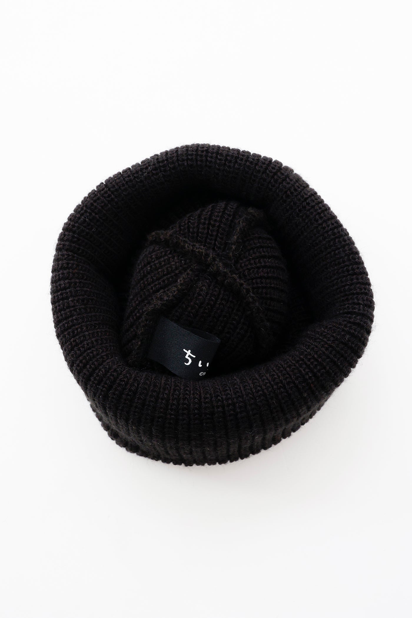 【先行予約商品】NEW ERA® SOFT CUFF KNIT ちいかわ BLACK