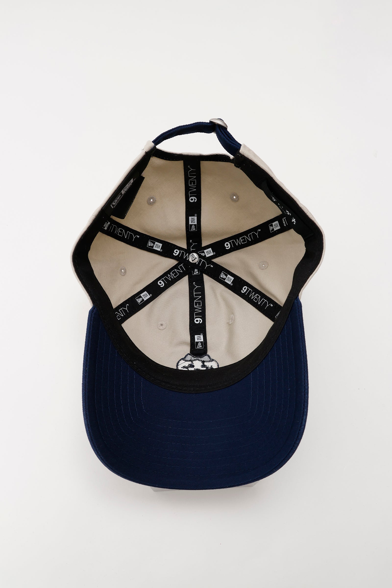 【先行予約商品】NEW ERA® 9TWENTY™ ハチワレ STONE / OS BLUE