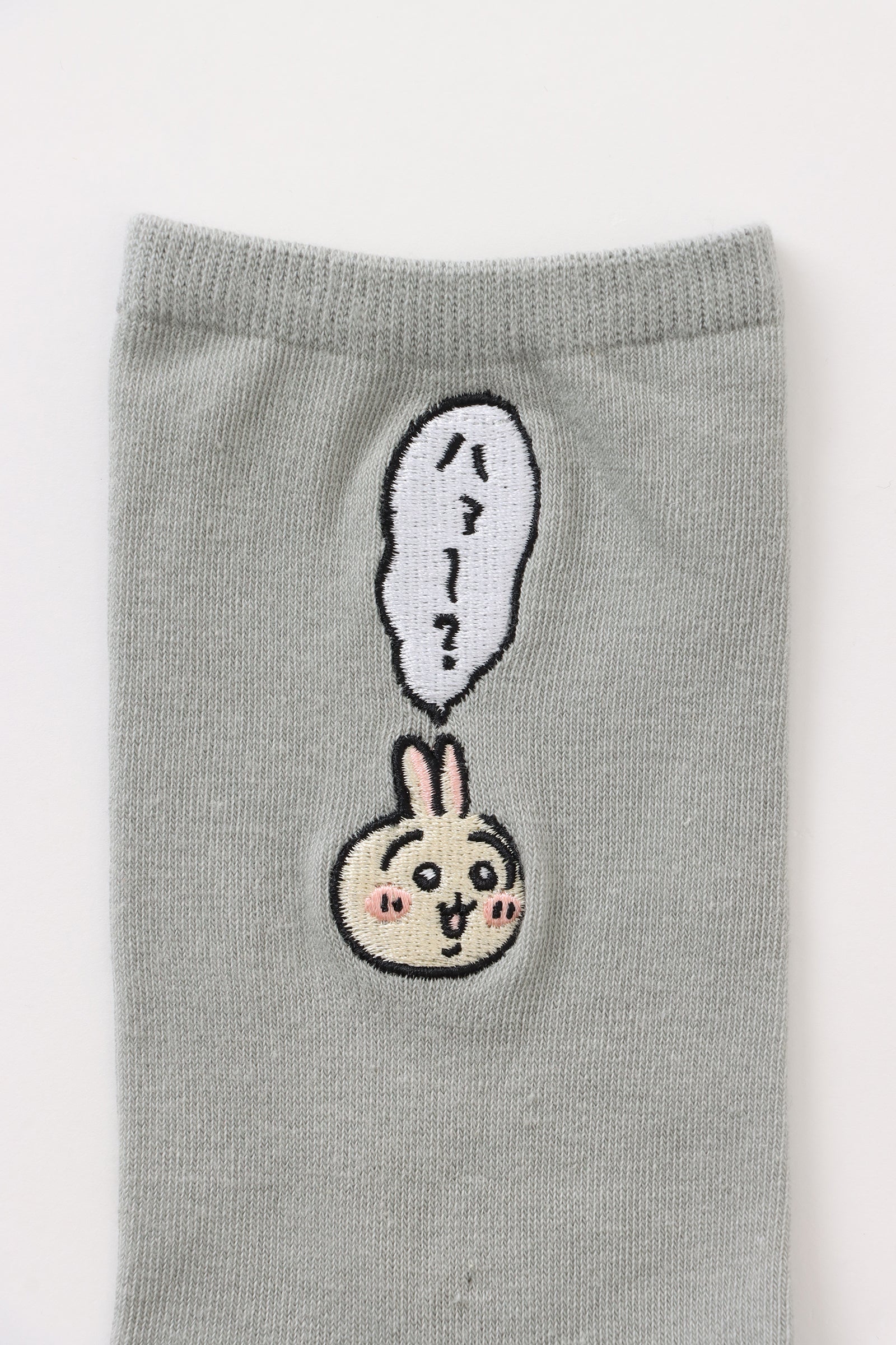 ちいかわ クルーソックス ワンポイント刺繍うさぎ グレー