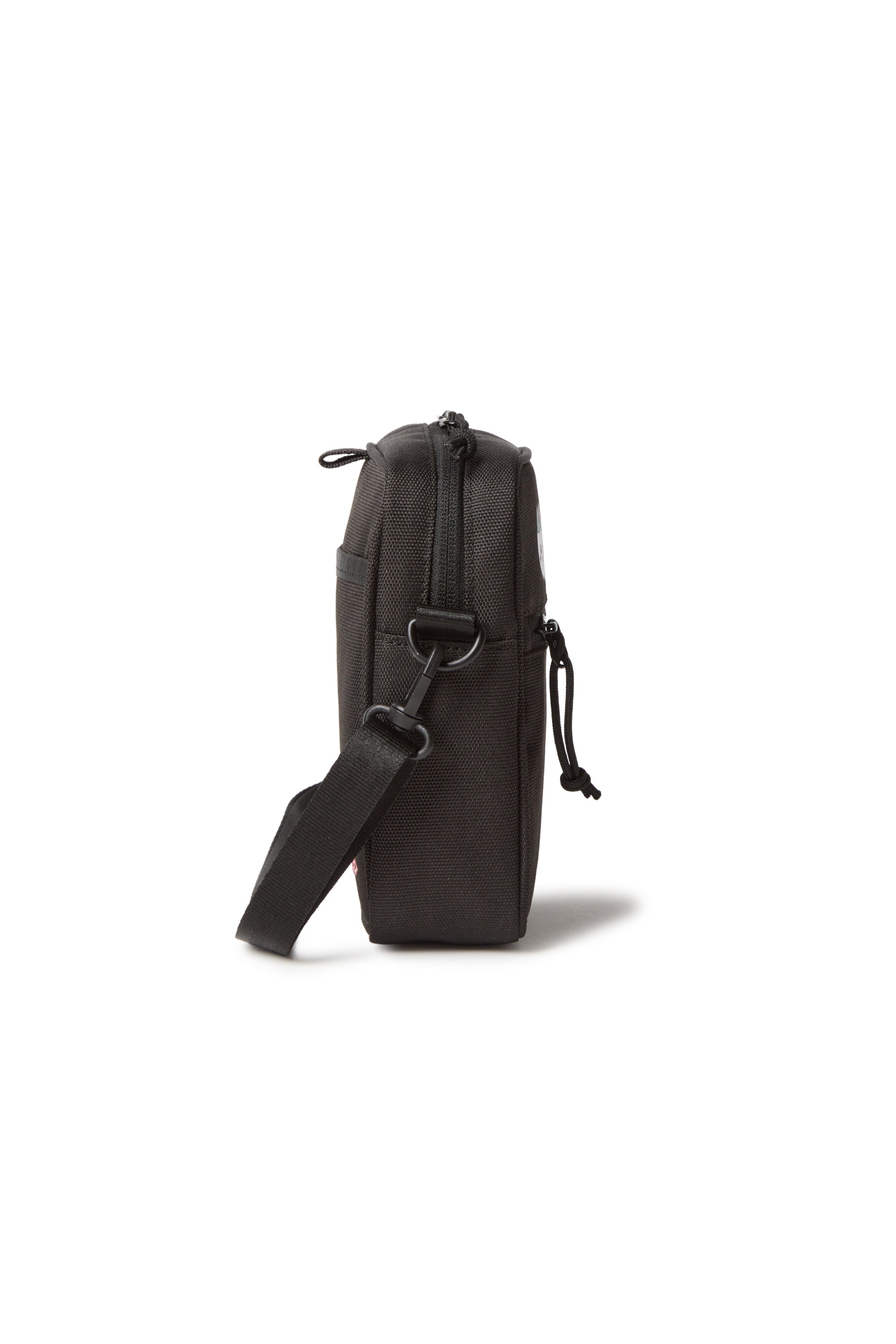 スクエアショルダーポーチ 1.5L ちいかわ / ちいかわ・ハチワレ・うさぎ ブラック