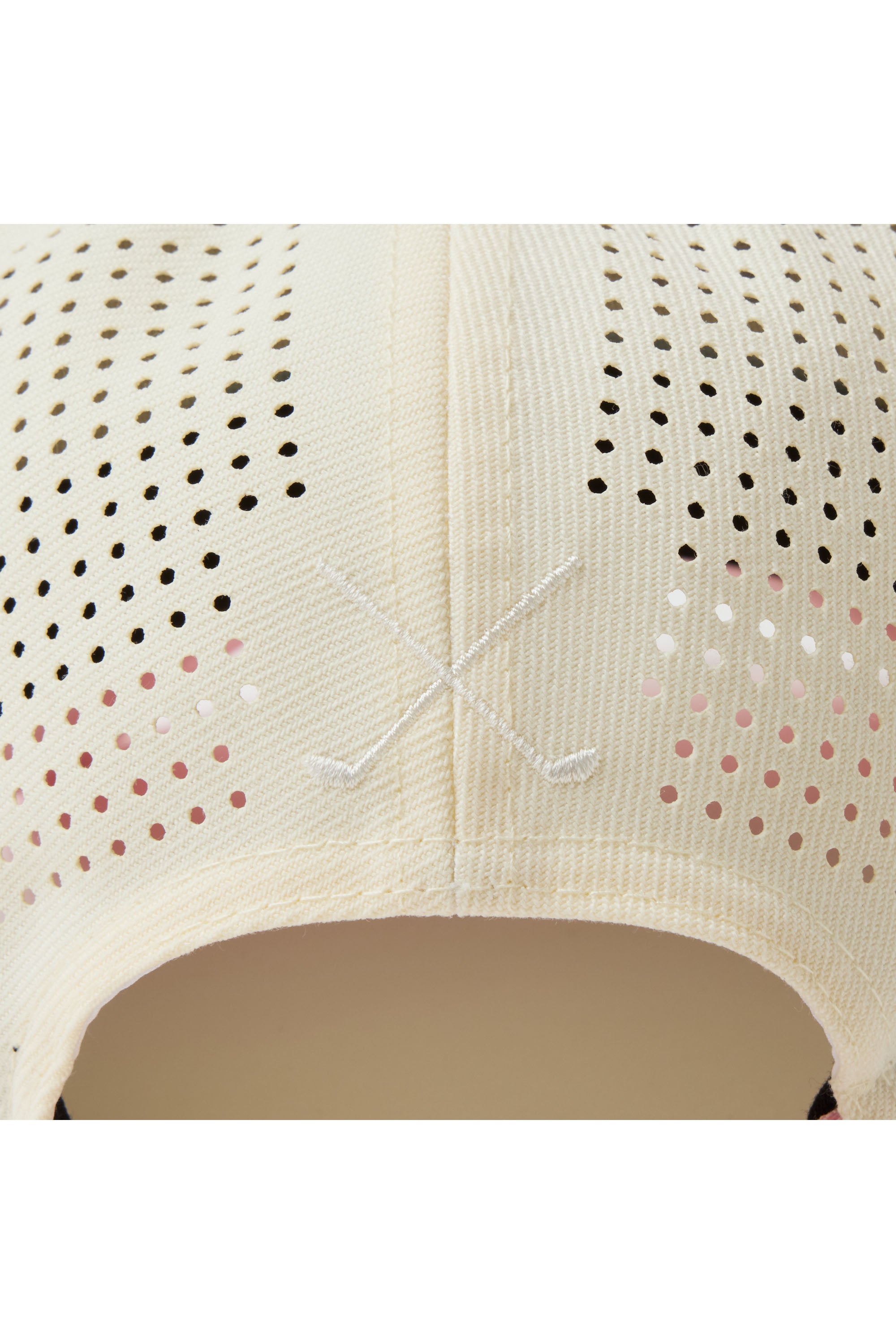 9FORTY ちいかわ / ちいかわ クロームホワイト/ピンク | ゴルフ