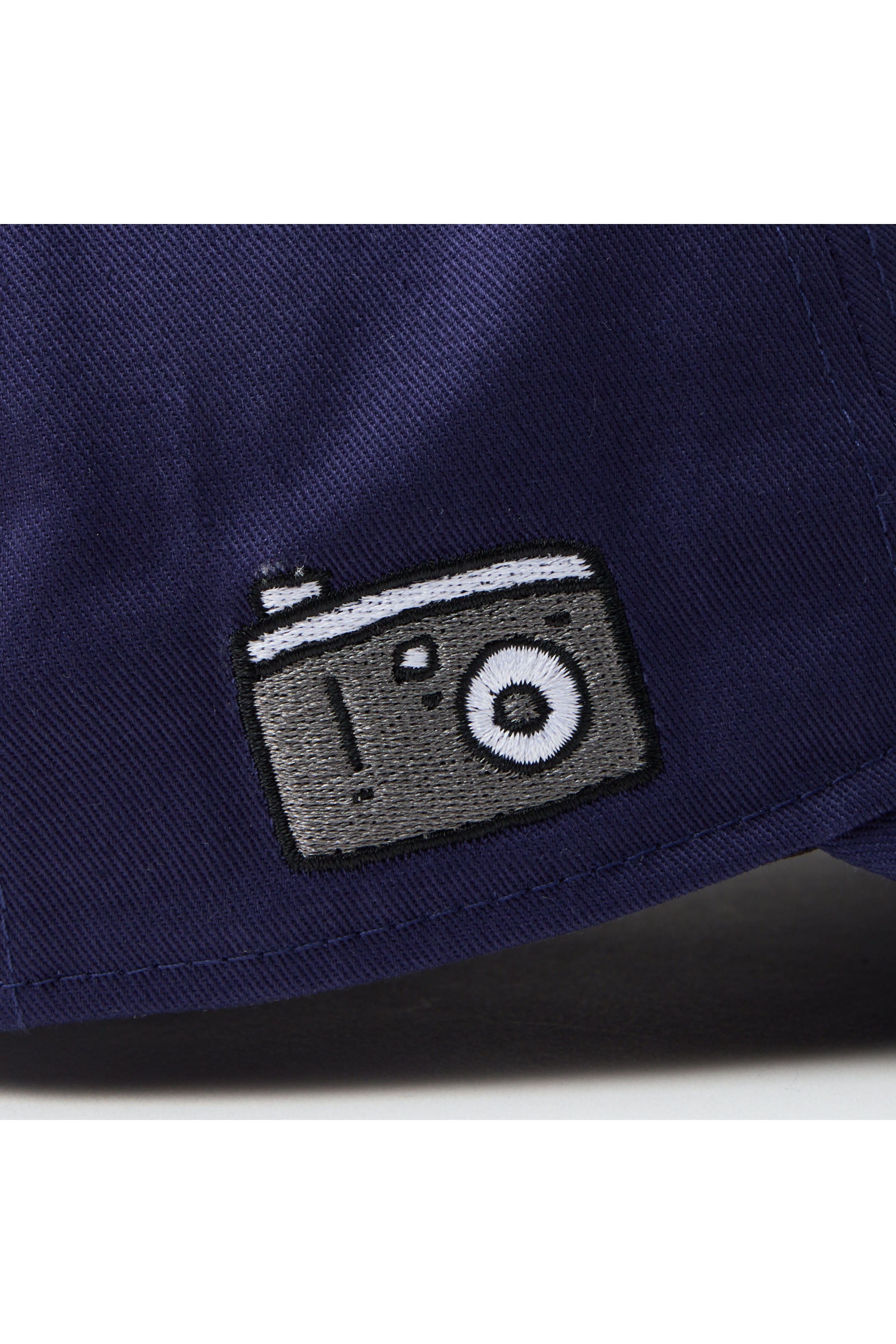 9TWENTY ちいかわ / ボックスロゴ ハチワレ ライトネイビー