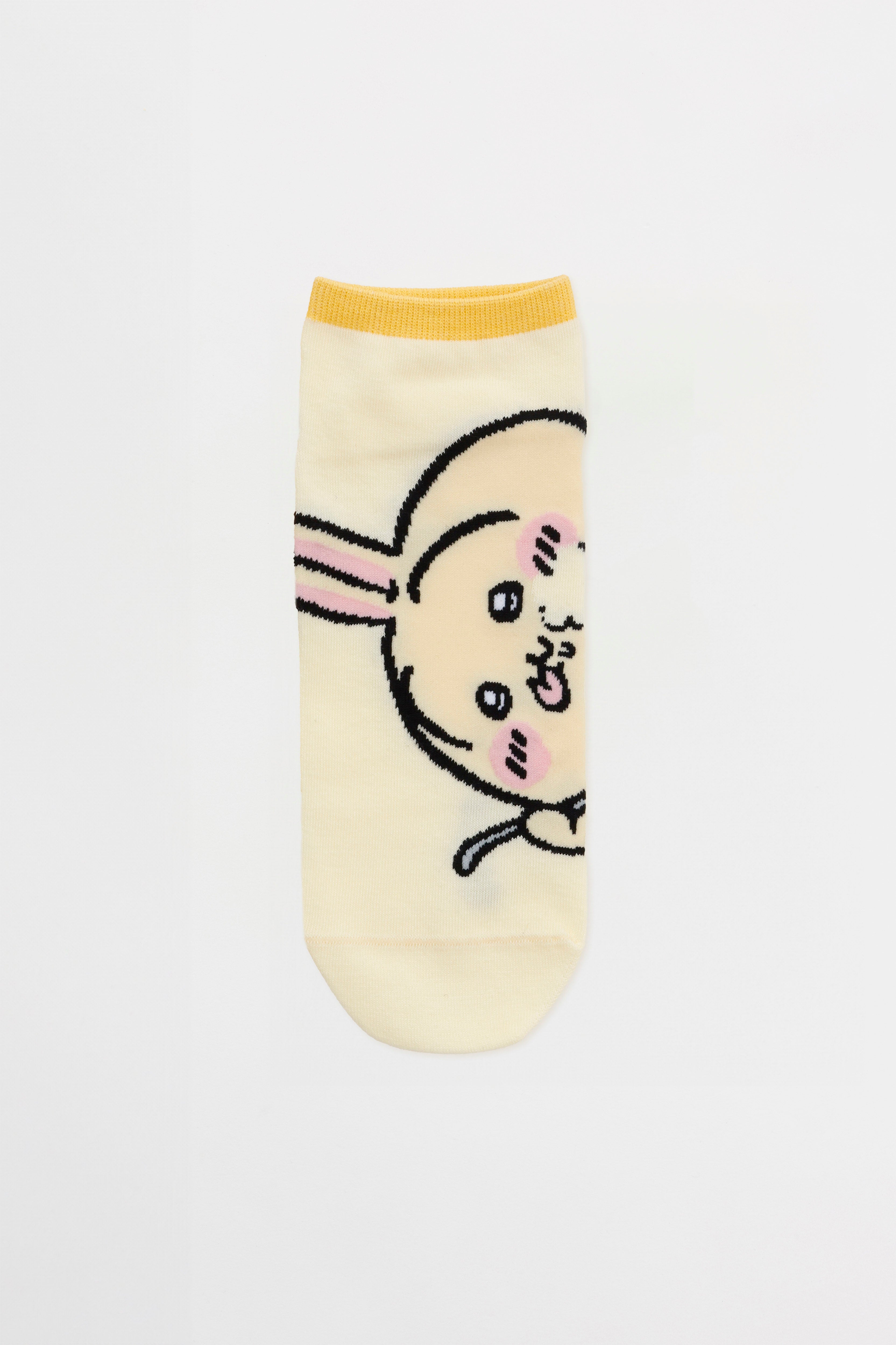 ちいかわ クルーソックス うさぎアップ ライトイエロー 23～25cm