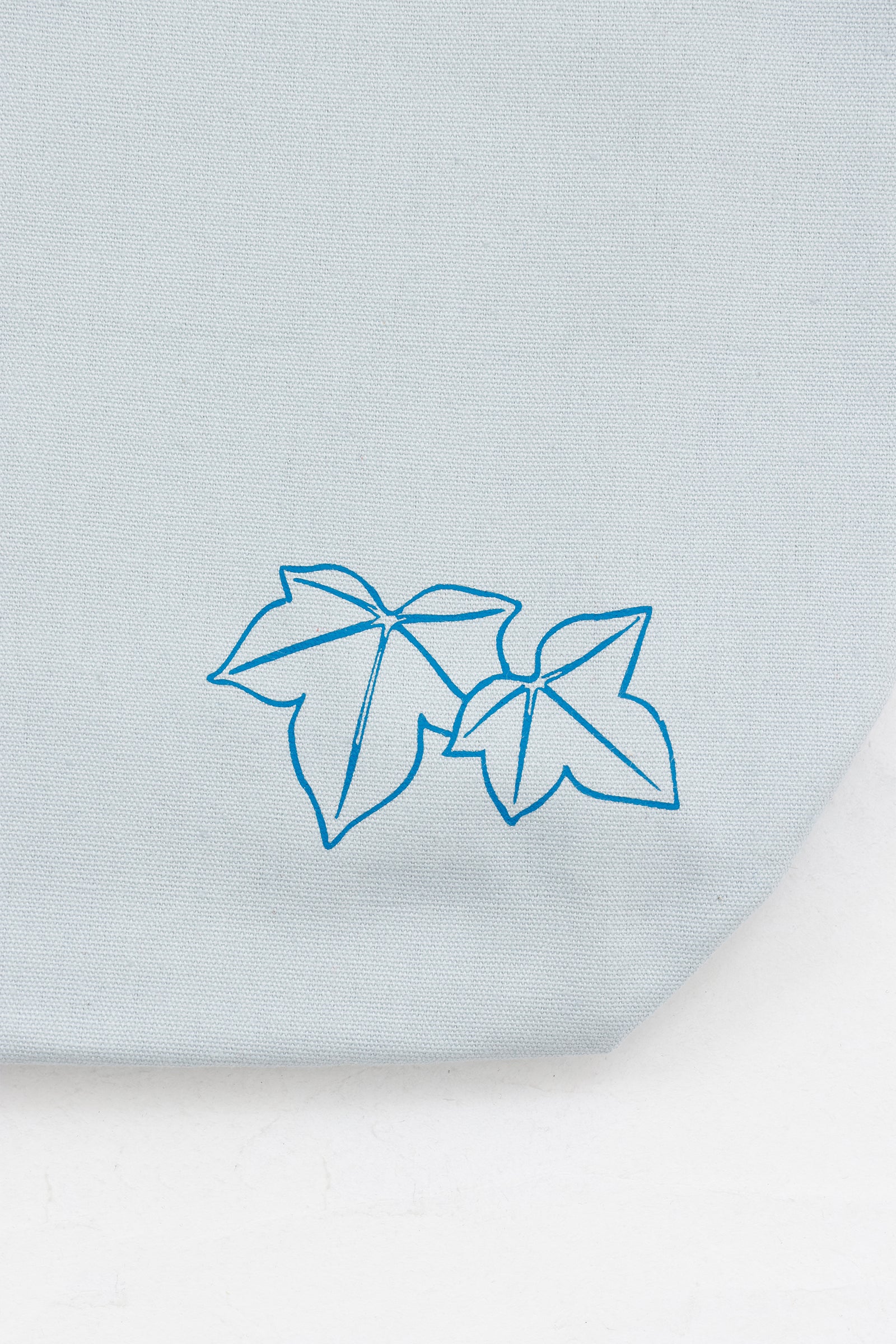 mofusand   トートバッグ アールヌーヴォー風 アイビー アッシュブルー