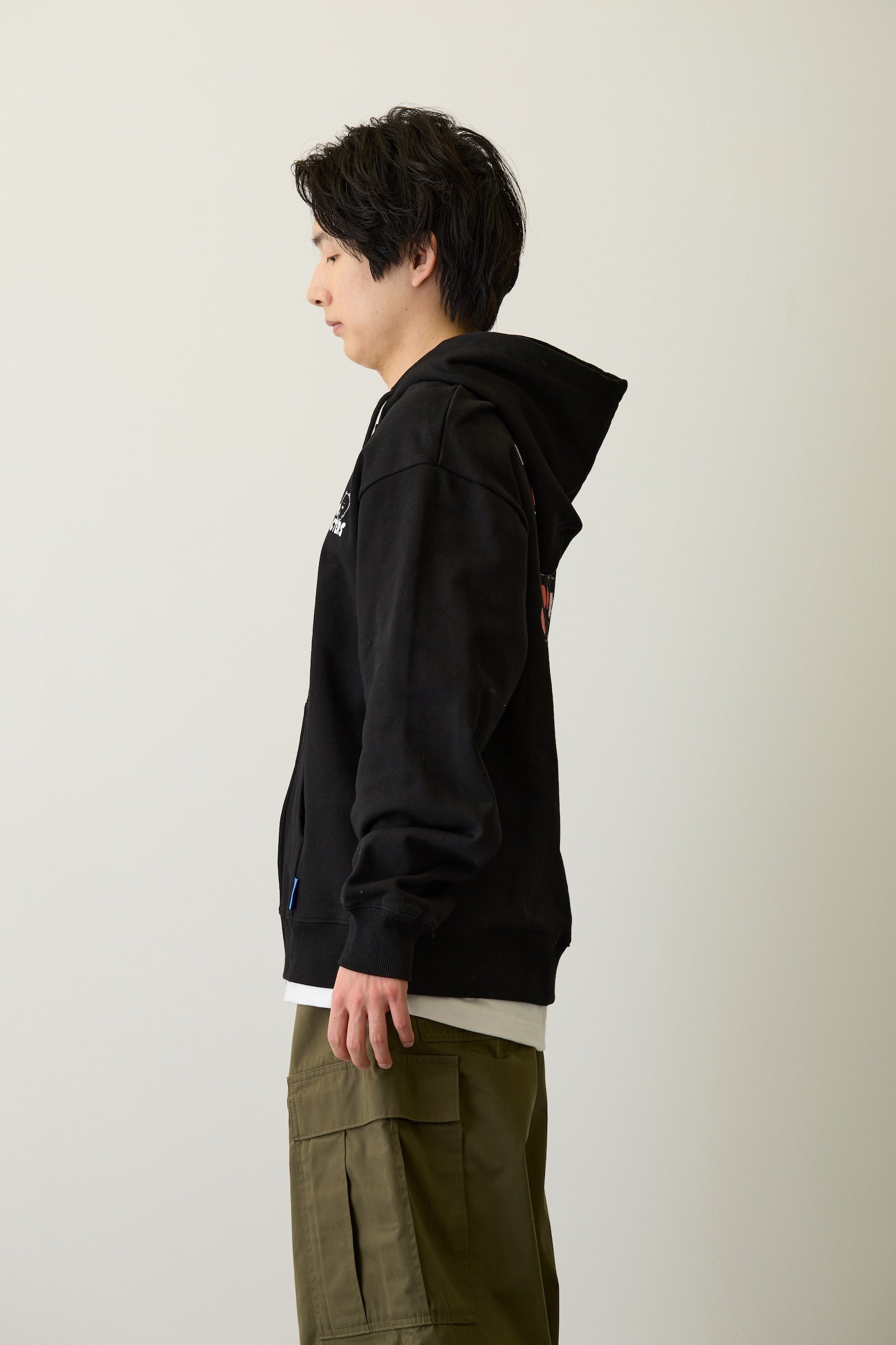 ナガノキャラクターズ ZIPパーカー 集合 ブラック