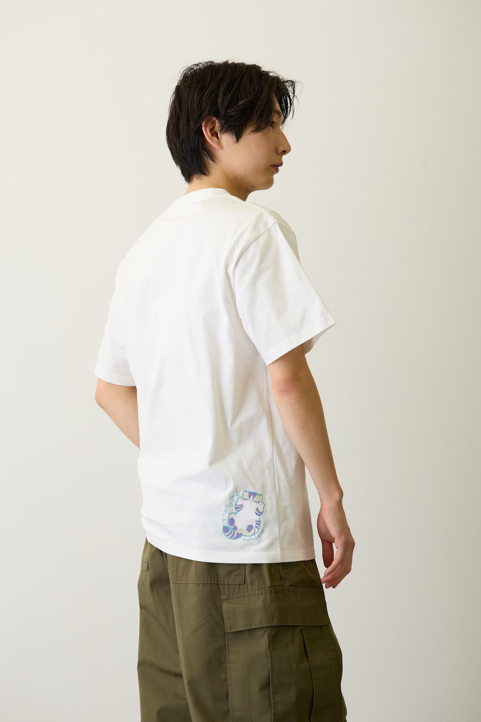 mofusand　Tシャツ　なにもわるくにゃい　洗濯物だいすきにゃん　ホワイト