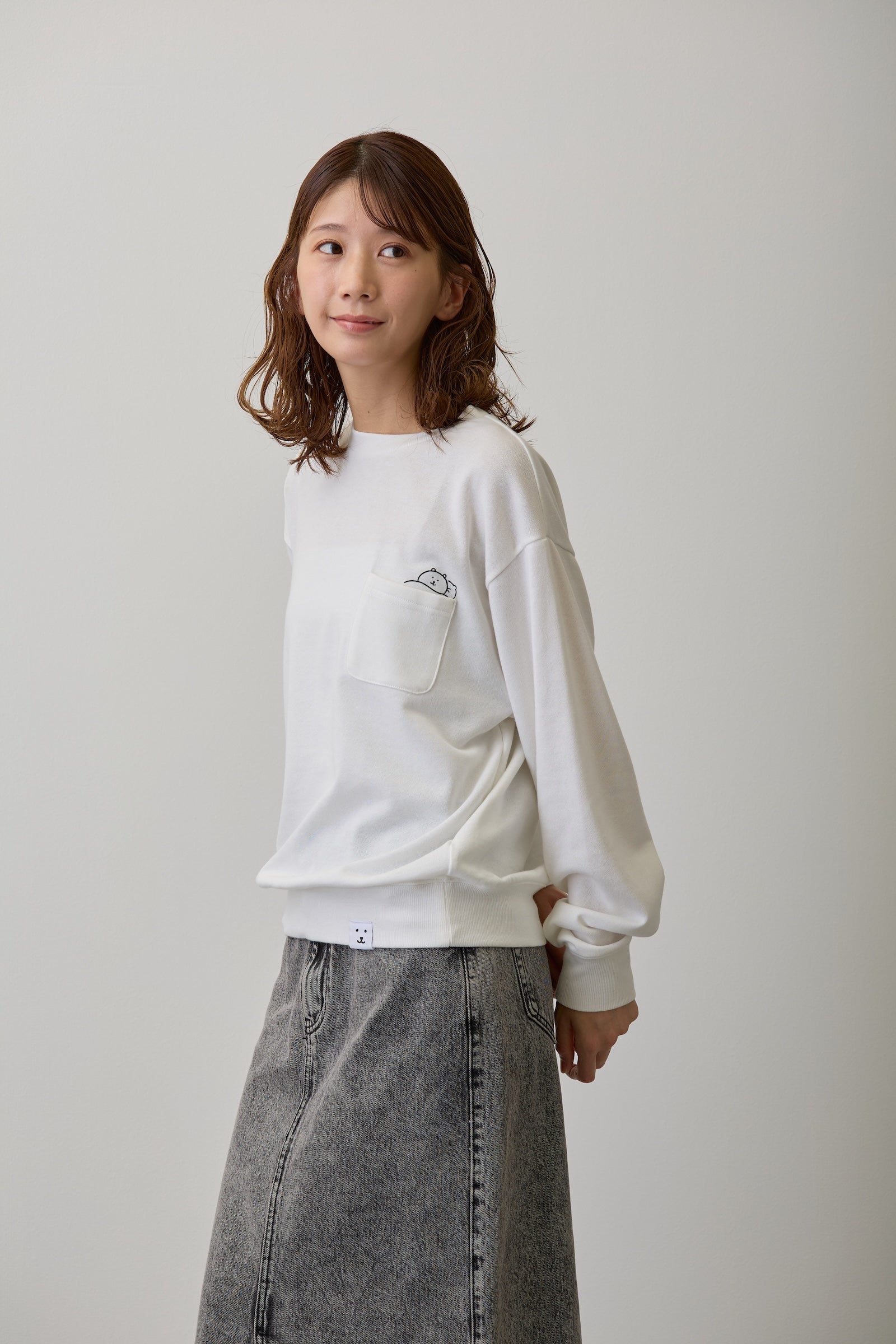 ナガノキャラクターズ スウェット 裏切るか ホワイト