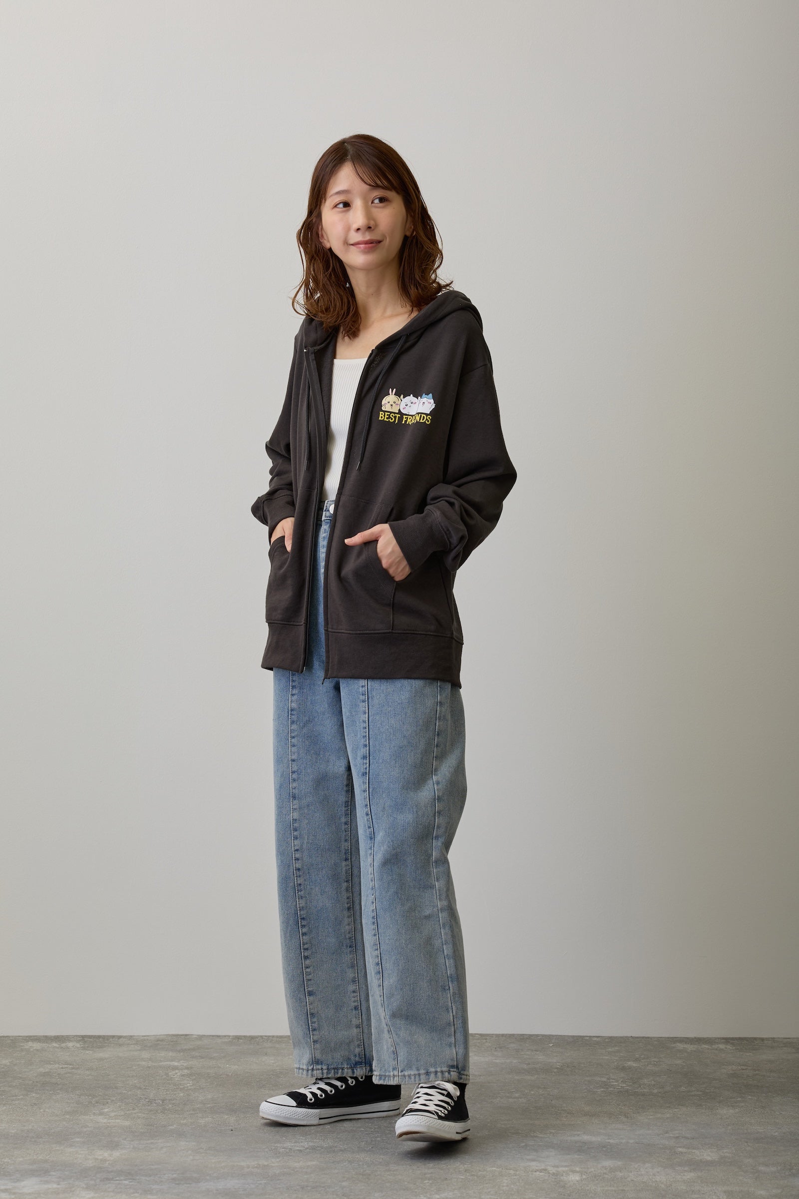 ちいかわ ZIPパーカー 仲良しトリオ スミ