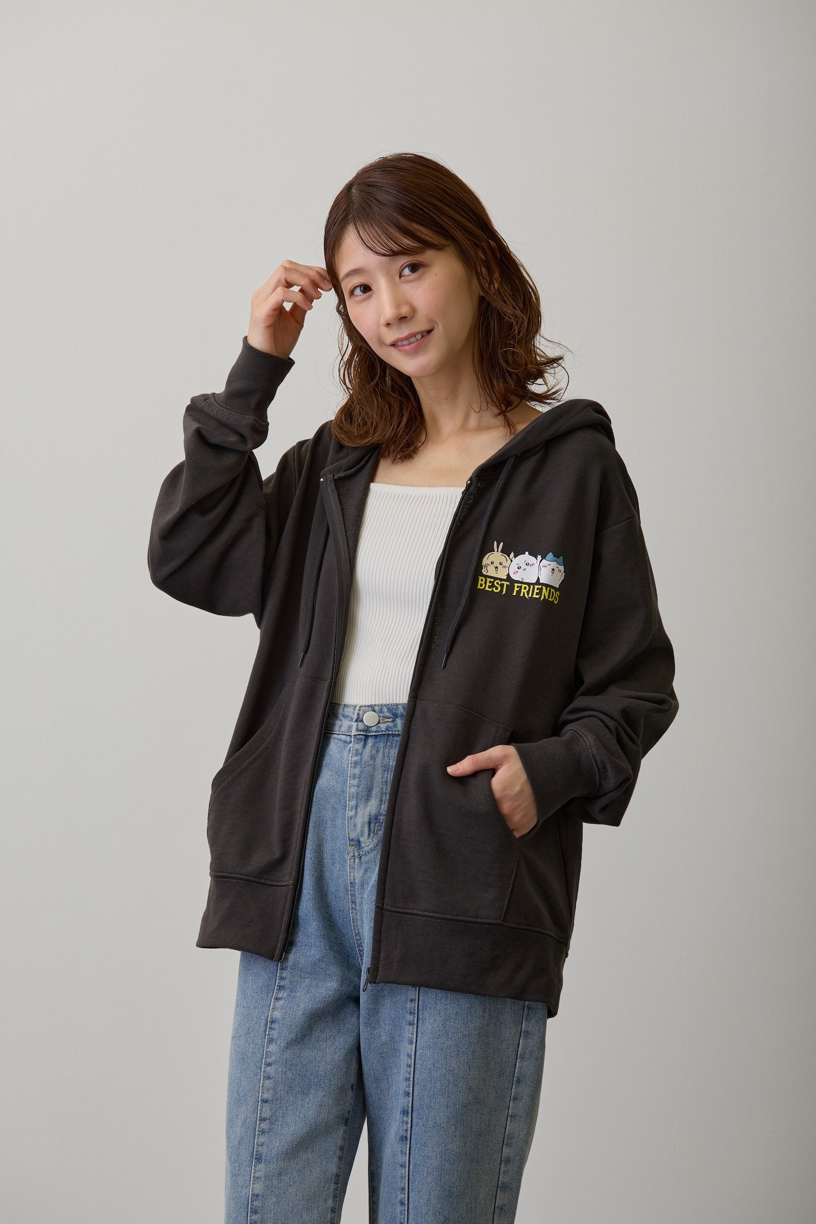 ちいかわ ZIPパーカー 仲良しトリオ スミ