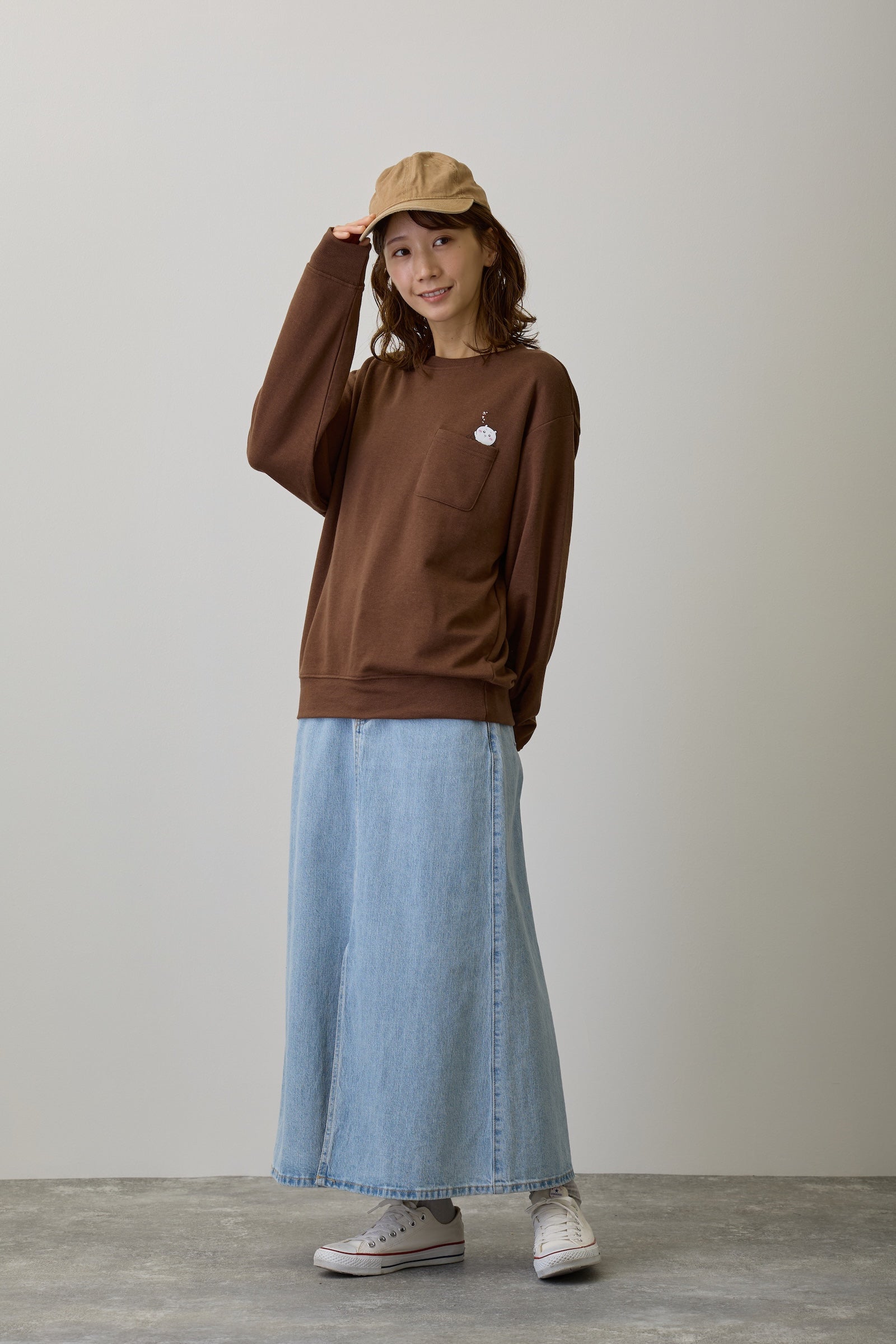 ちいかわ スウェット 自分フォンデュ ブラウン