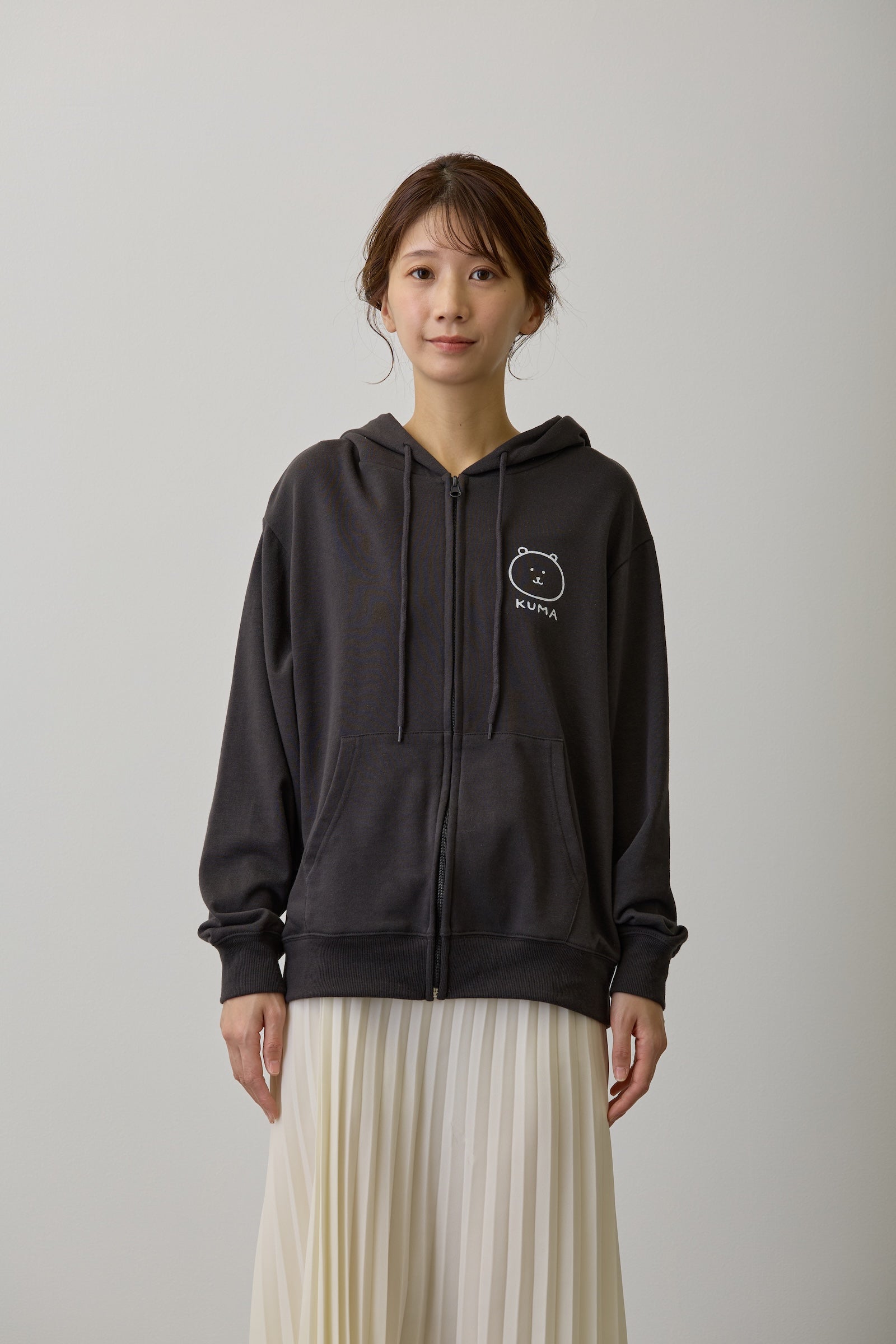 ナガノキャラクターズ ZIPパーカー ローリングくま スミ