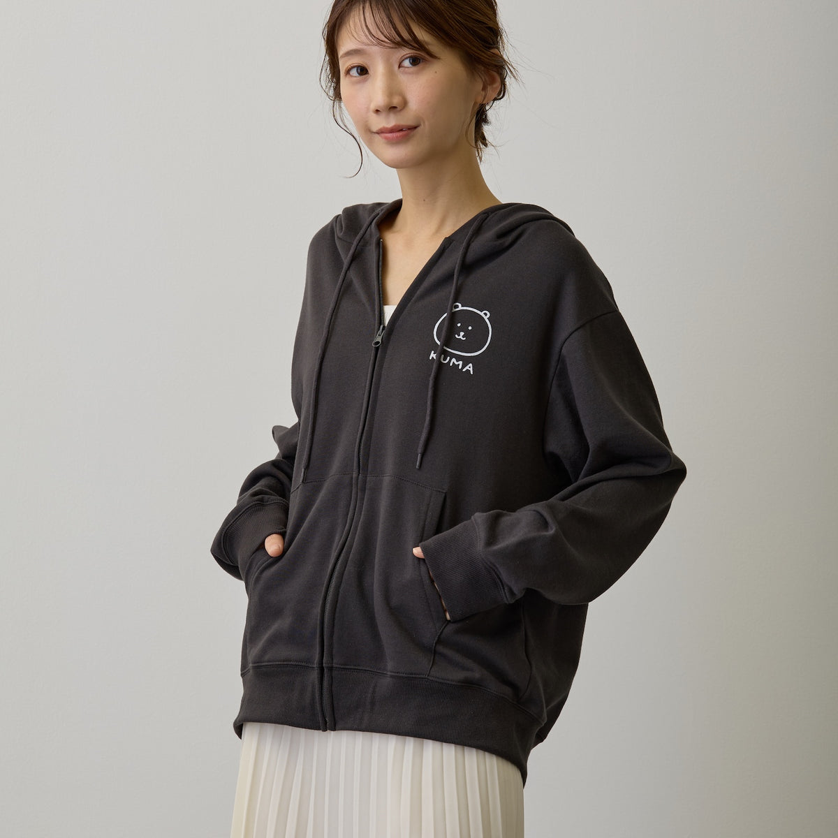 ナガノキャラクターズ ZIPパーカー ローリングくま スミ